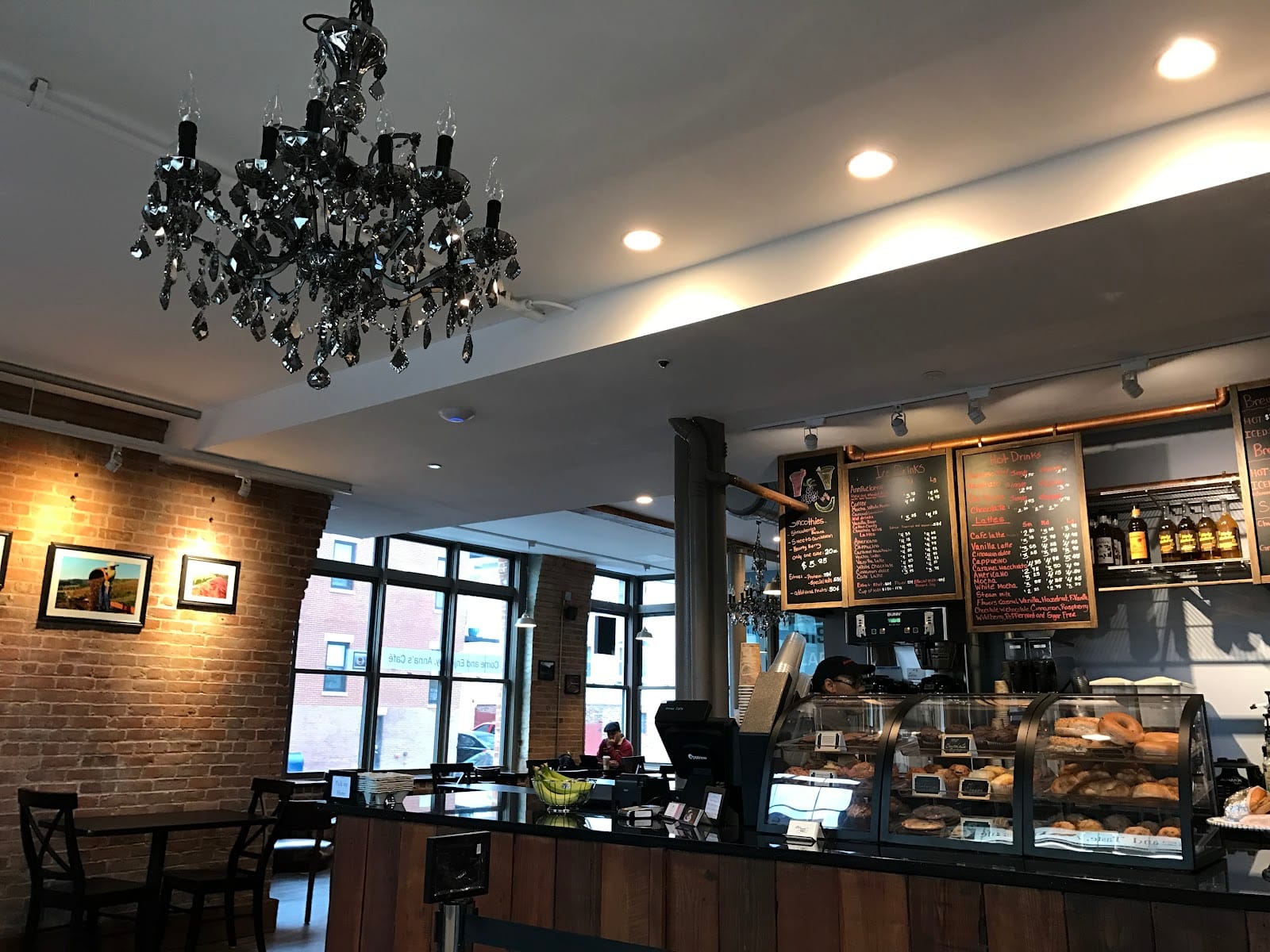 Anna's Cafe