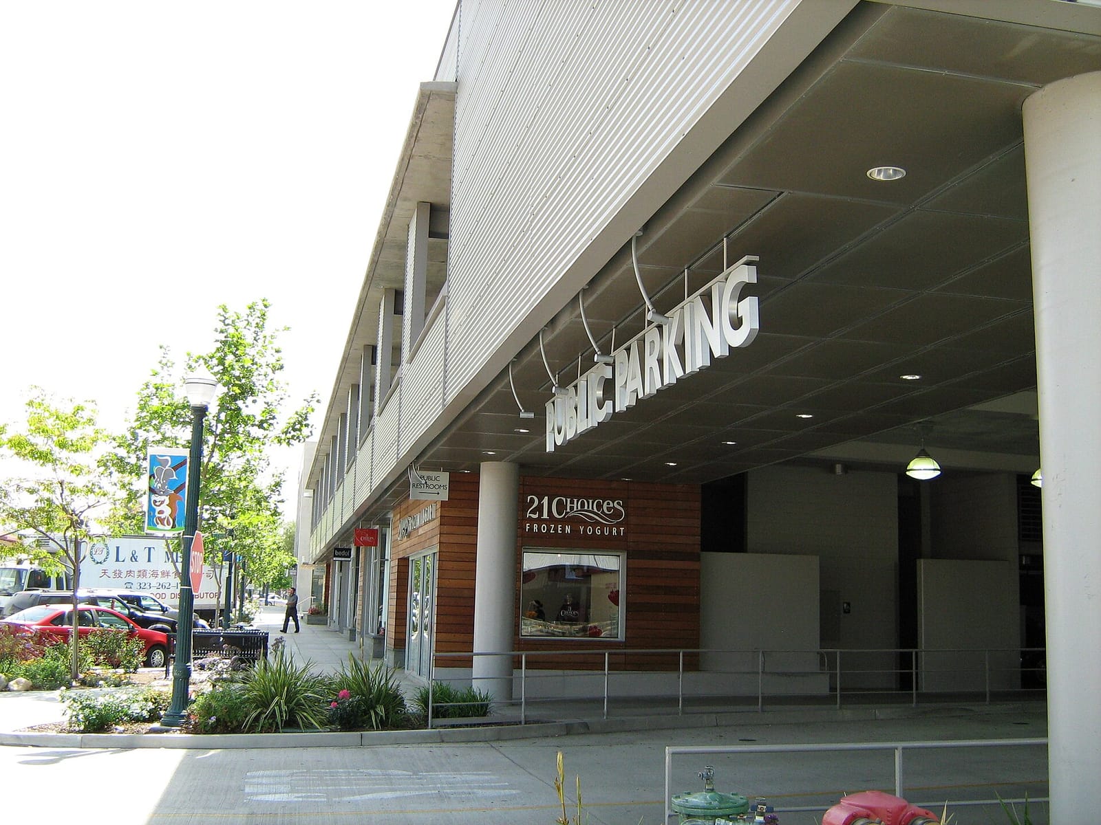 Iron & Kin Coffee Co photo 3