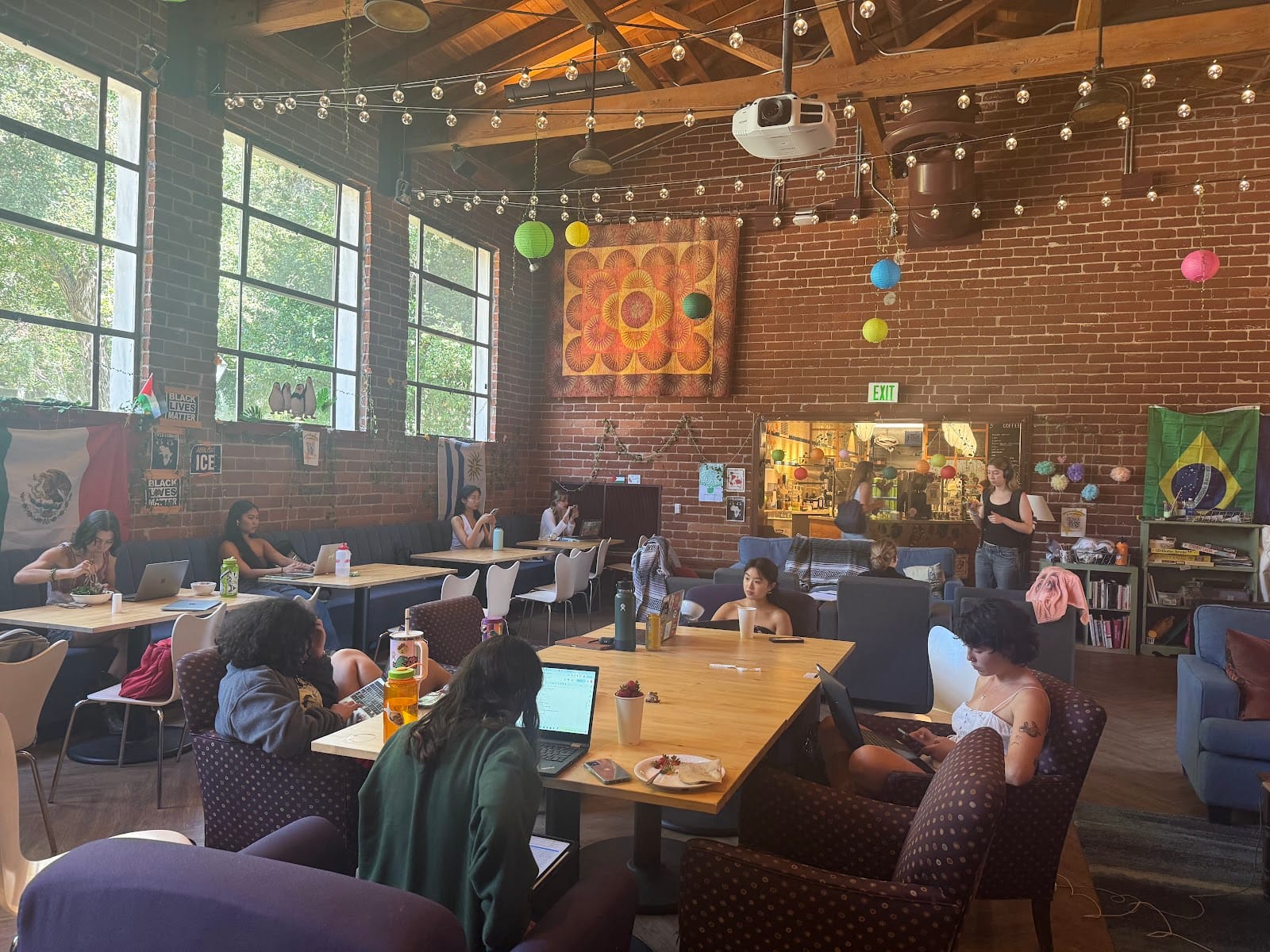 The Motley Coffeehouse