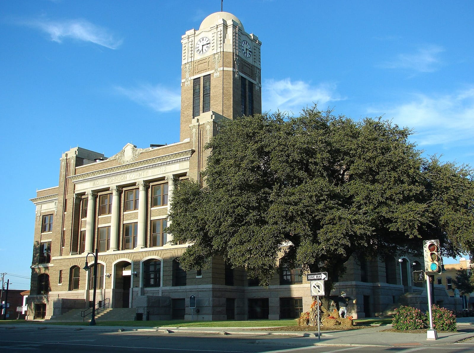 Mug On the Square