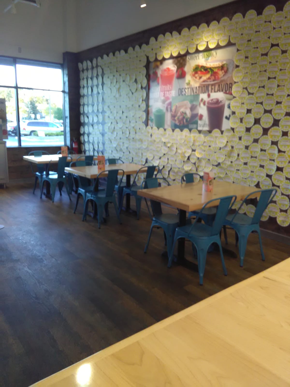 Tropical Smoothie Cafe