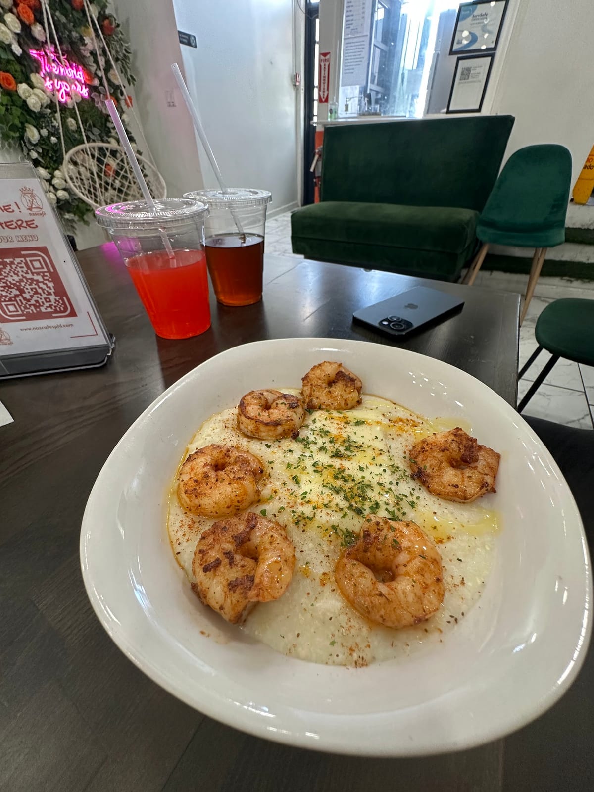 Nas Cafe