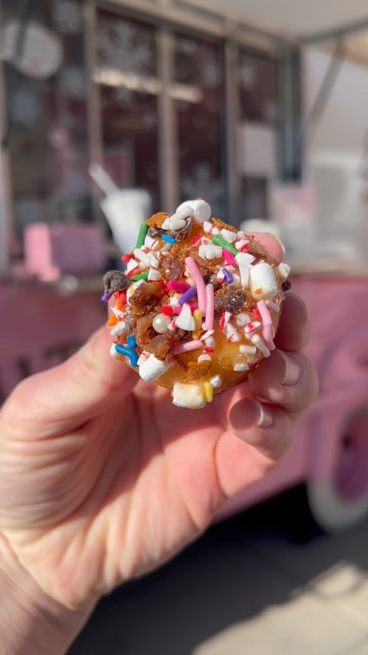 Jitterbug Coffee & Donuts photo 7