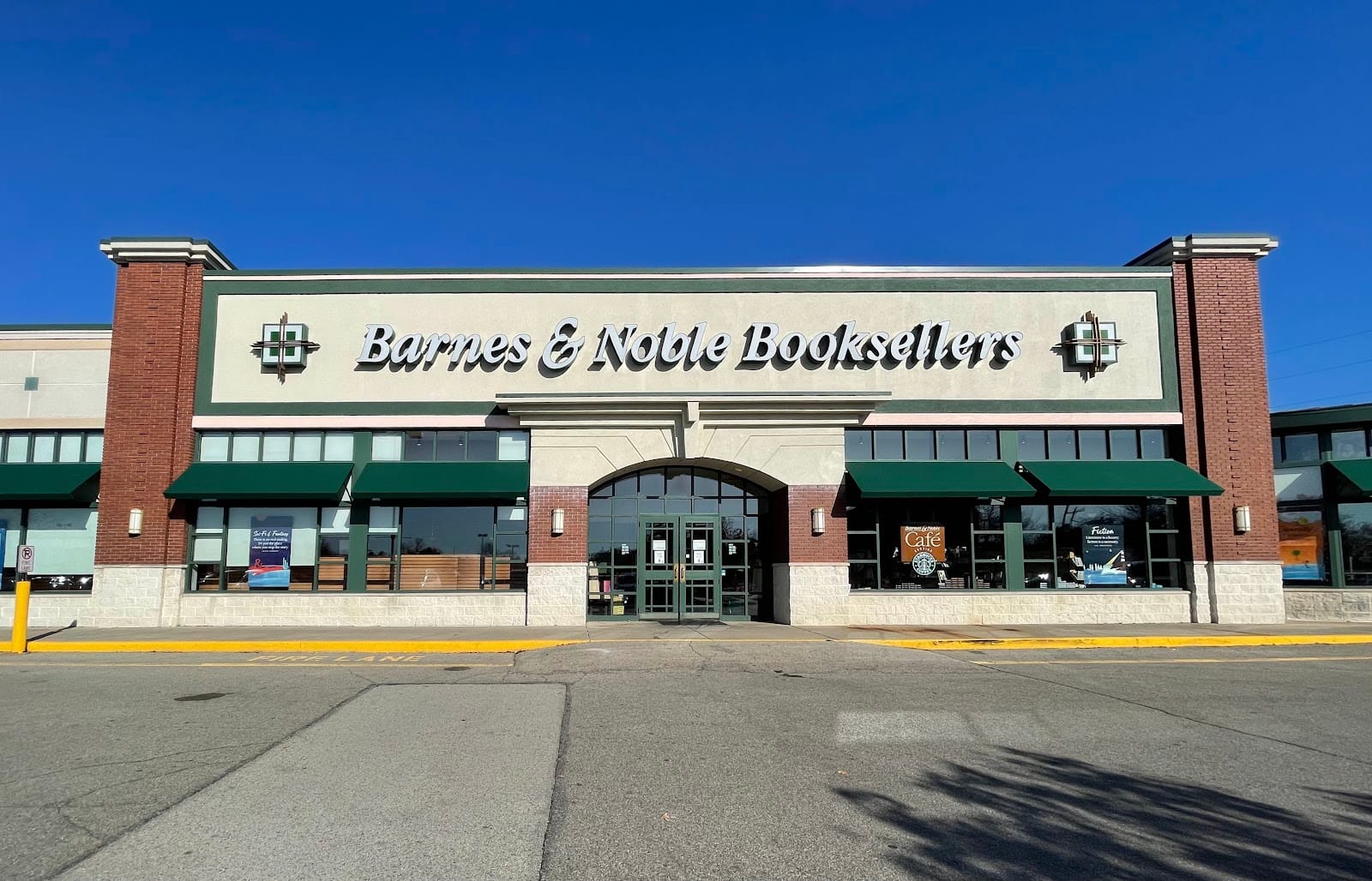 Barnes & Noble