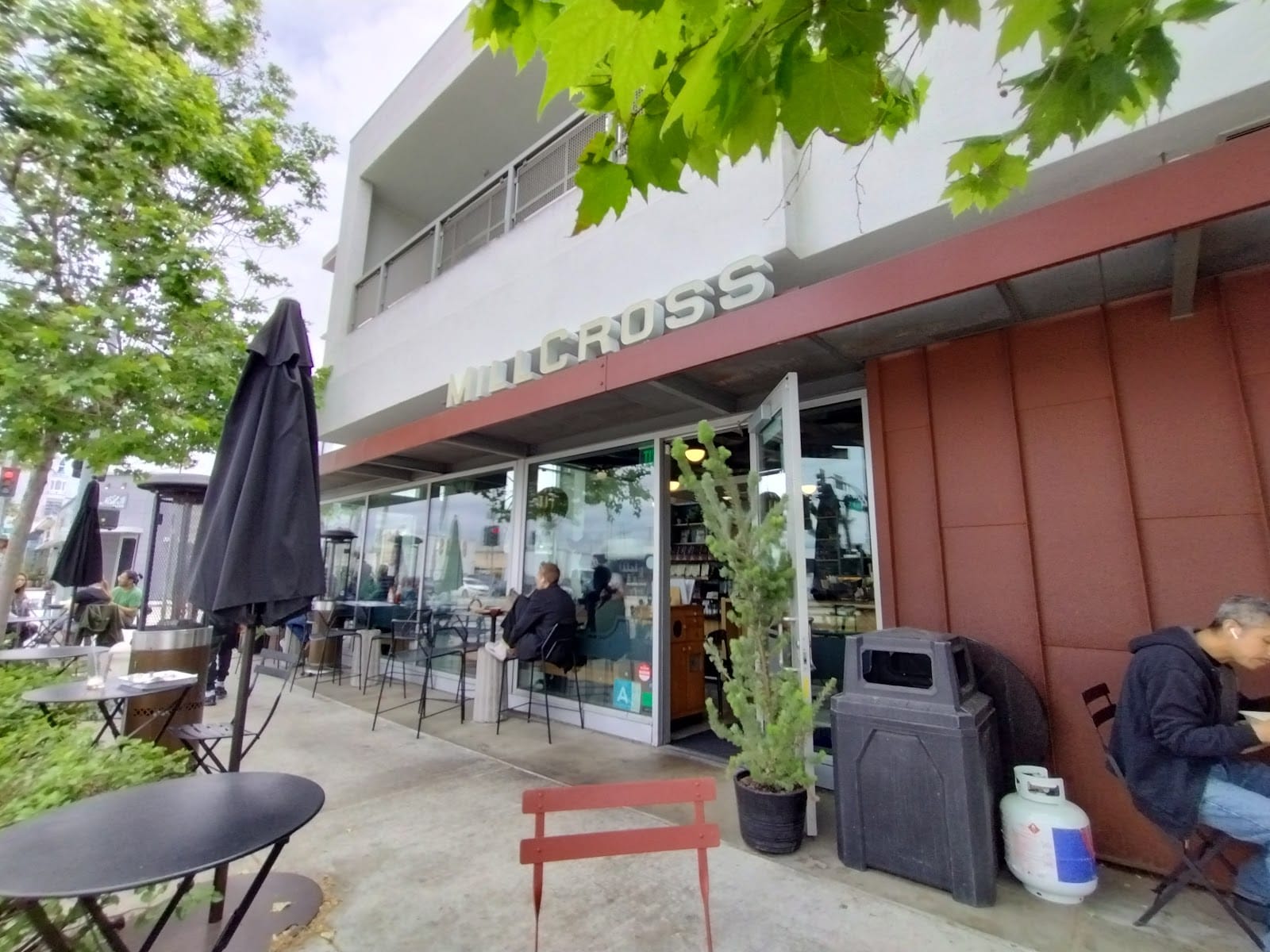 MillCross Coffee / La Sabina Wine Bar
