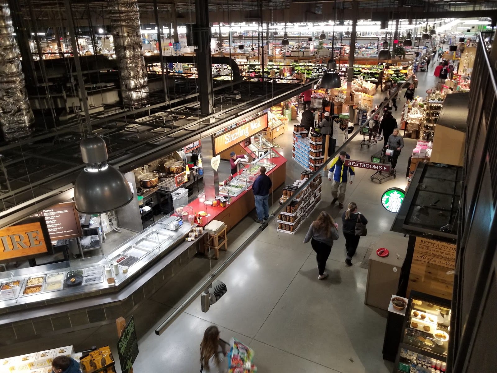 Market DISTRICT KITCHENS