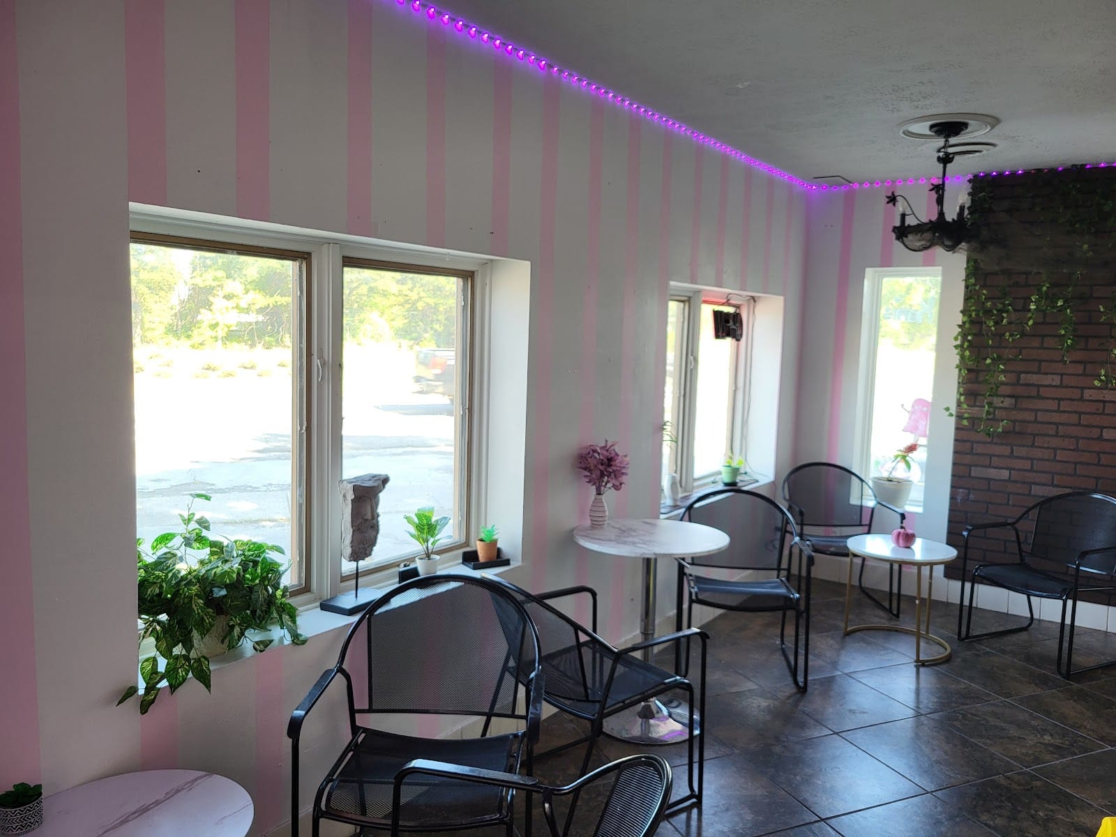 Kami’s Boba House