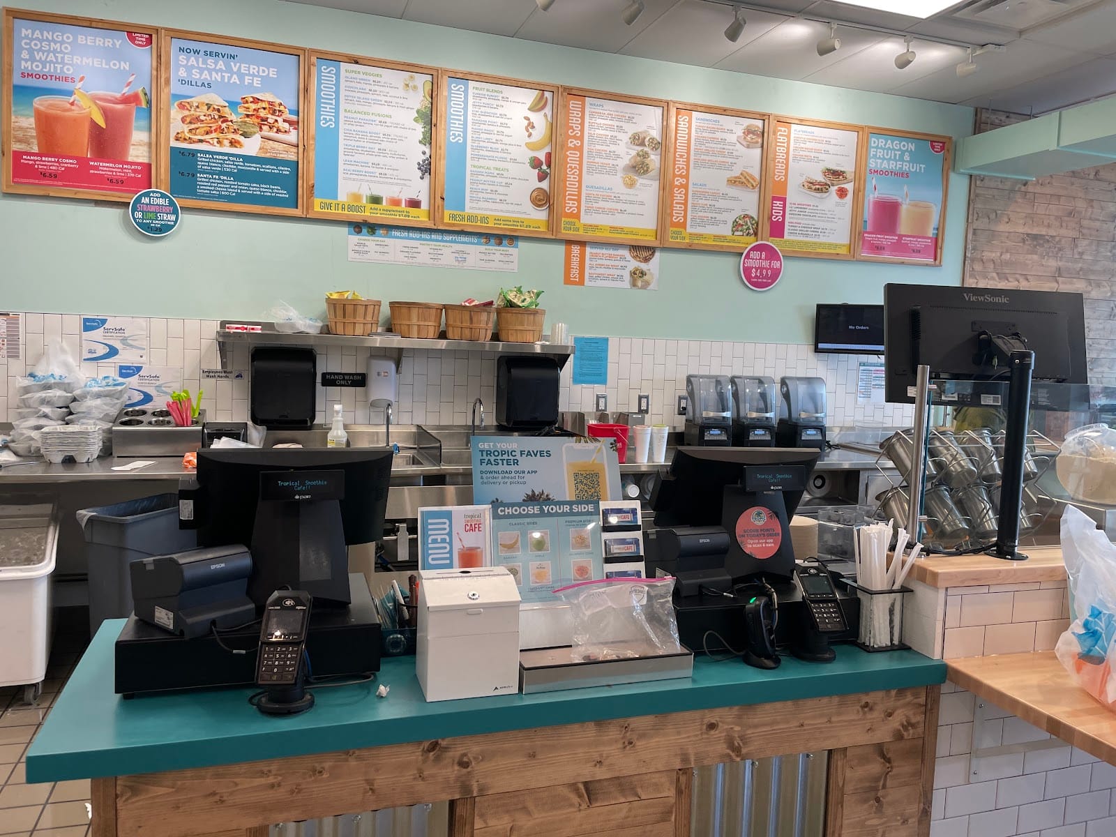 Tropical Smoothie Cafe