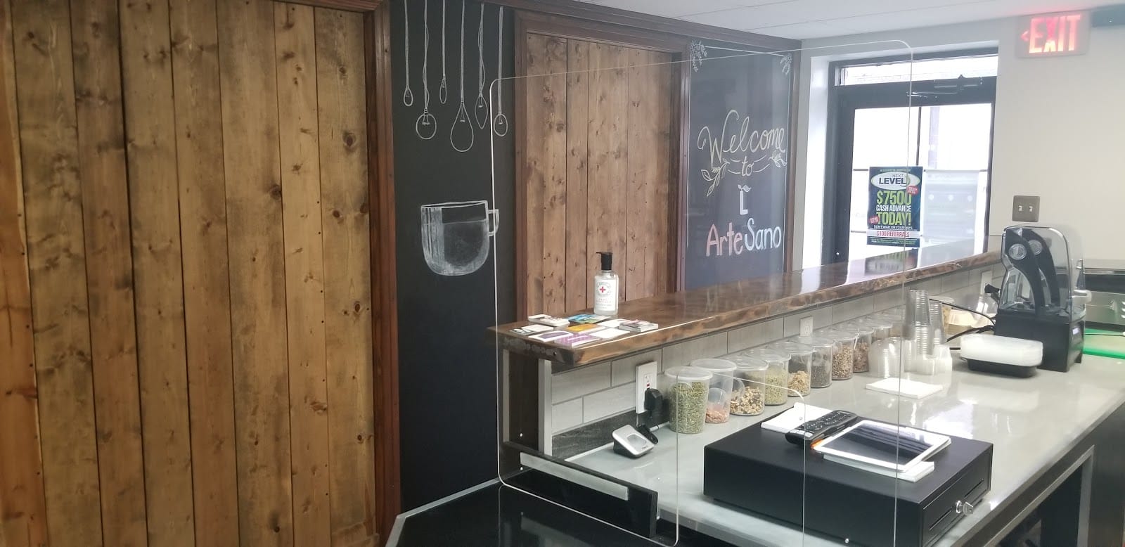 L' ArteSano Cafe & Juice Bar