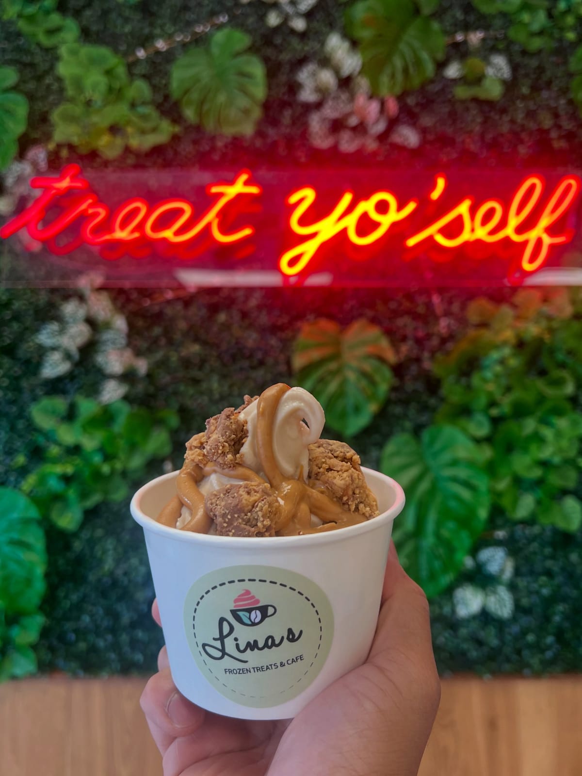 Lina's Frozen Treats and Cafe photo 2