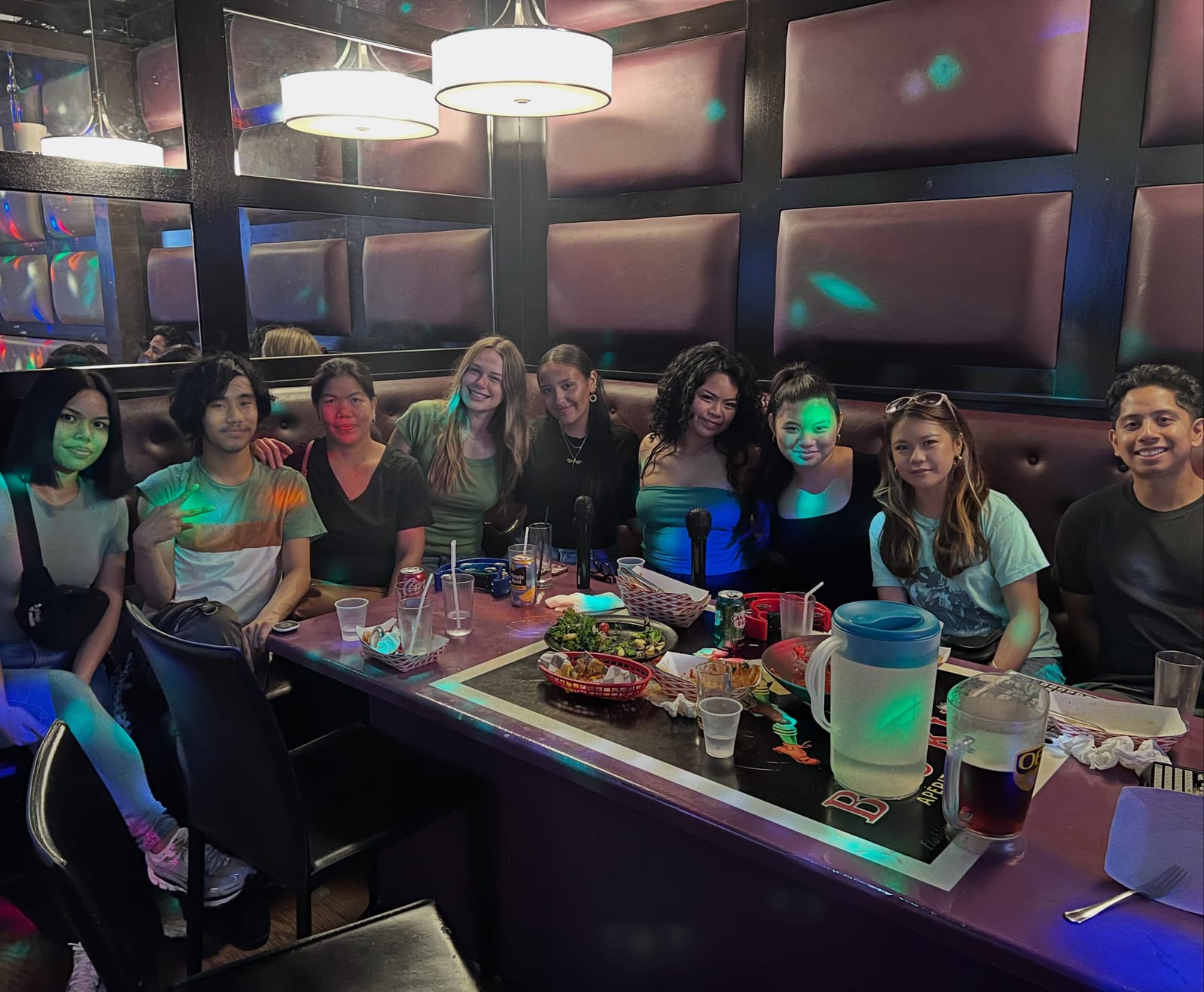 Lina's Frozen Treats and Cafe