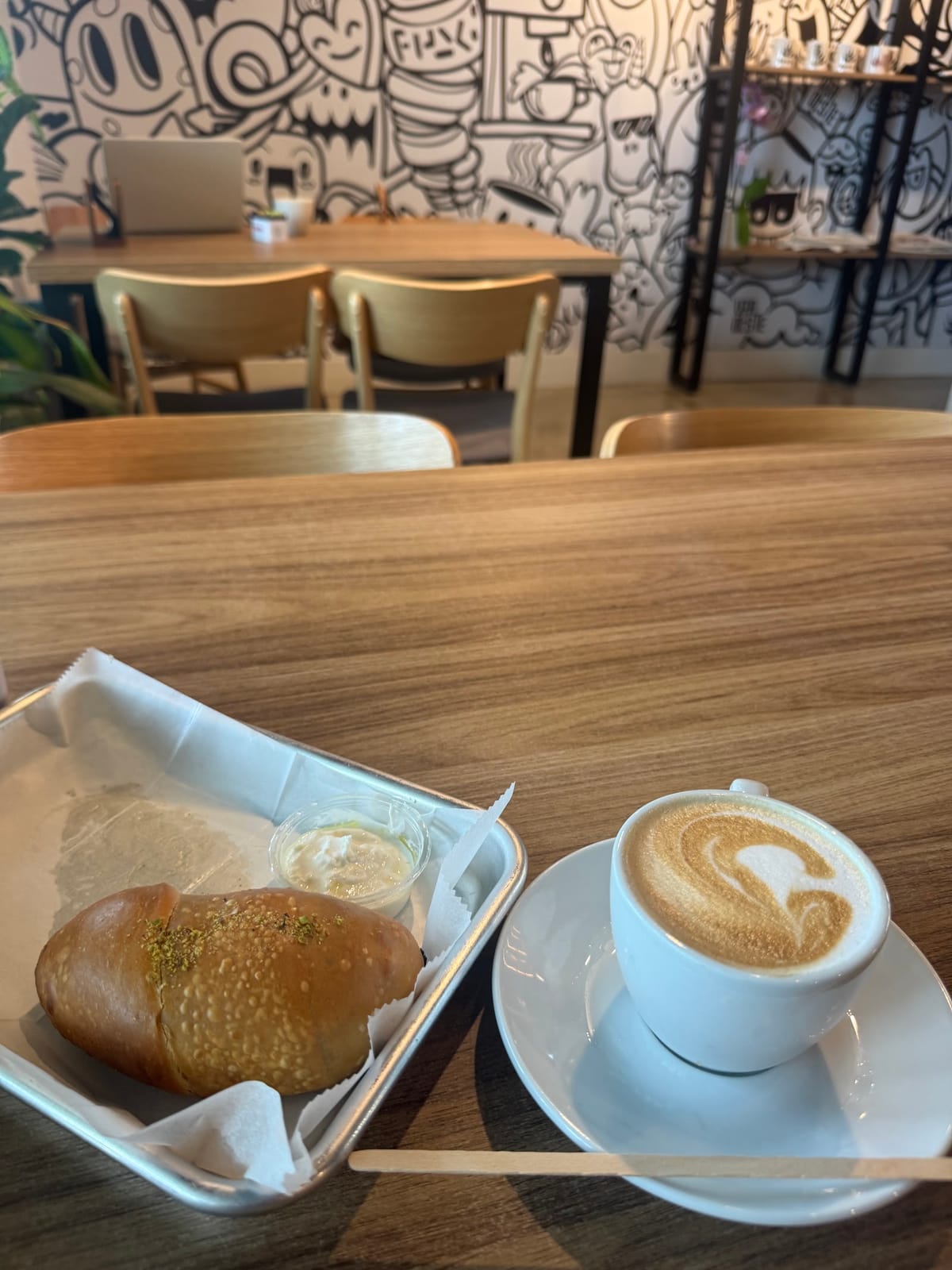 ViaOeste Café and Bakery