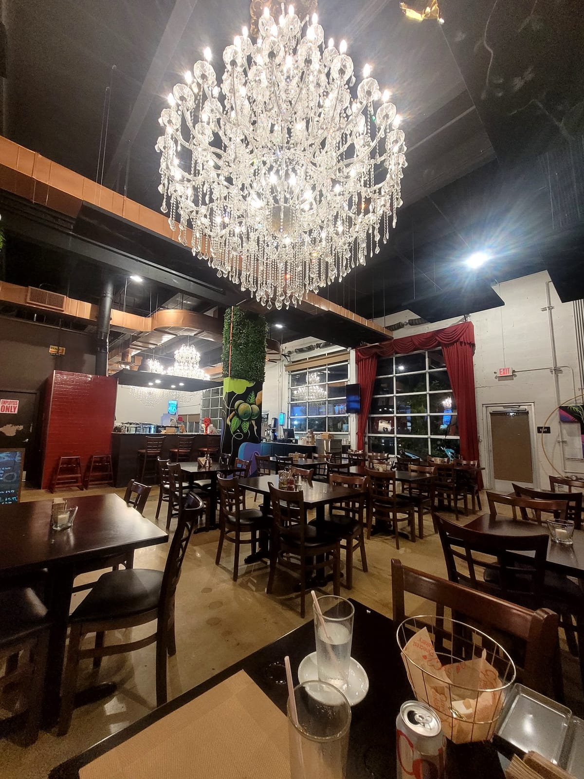 Pinecrest Bakery - Doral
