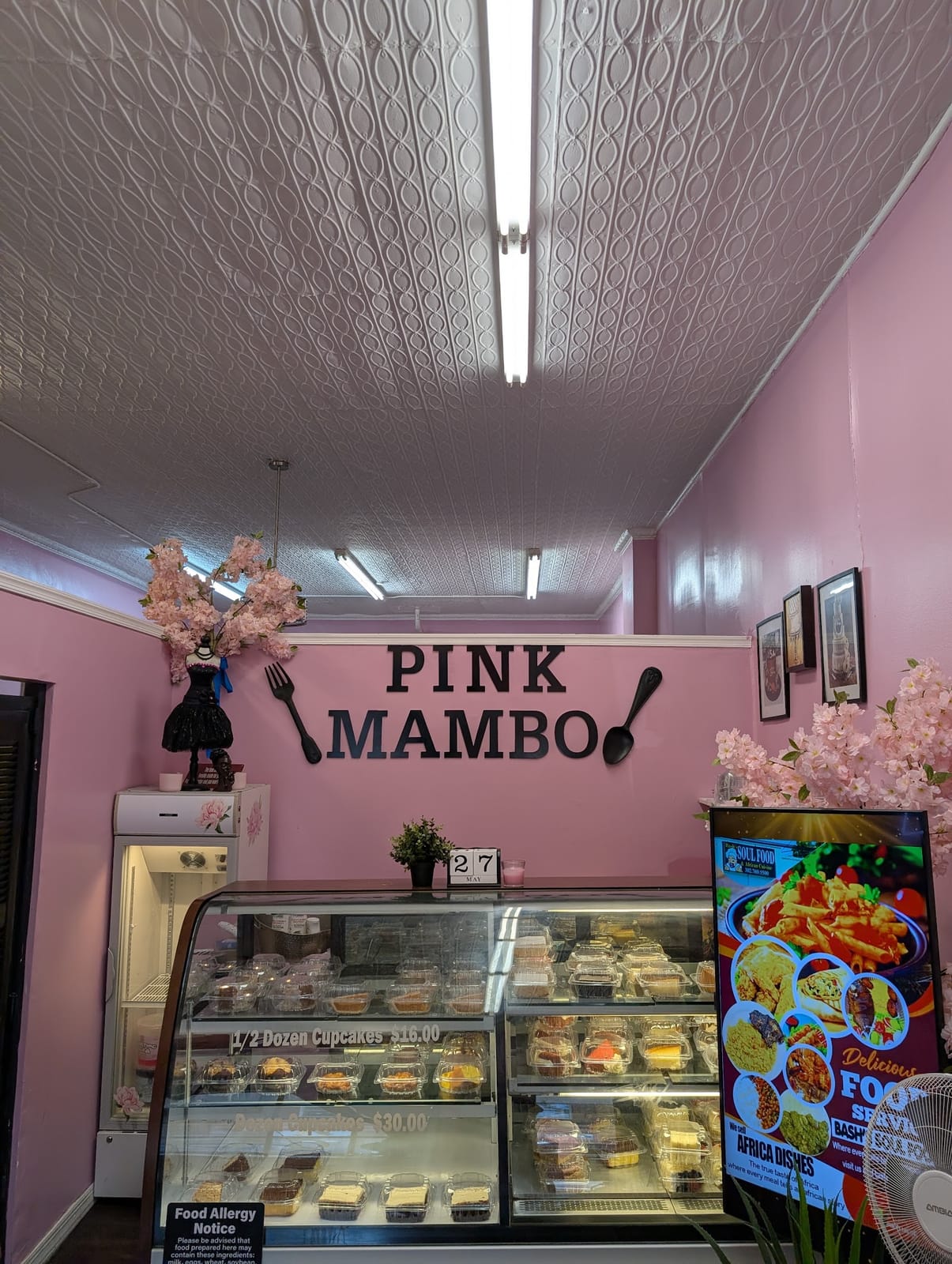Pink Mambo Cafe