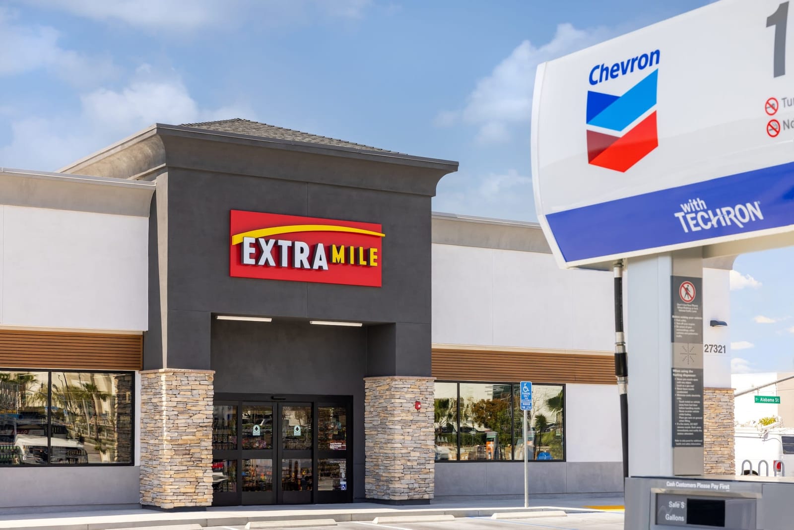 ExtraMile Chevron photo 2