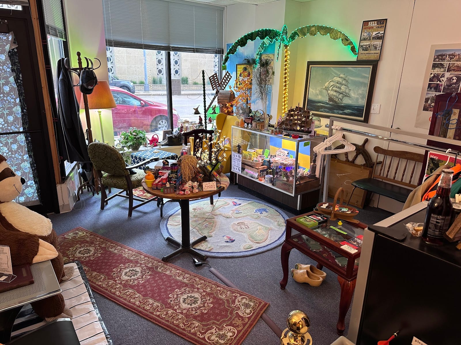 The Windmill Cafe & Gift Shop