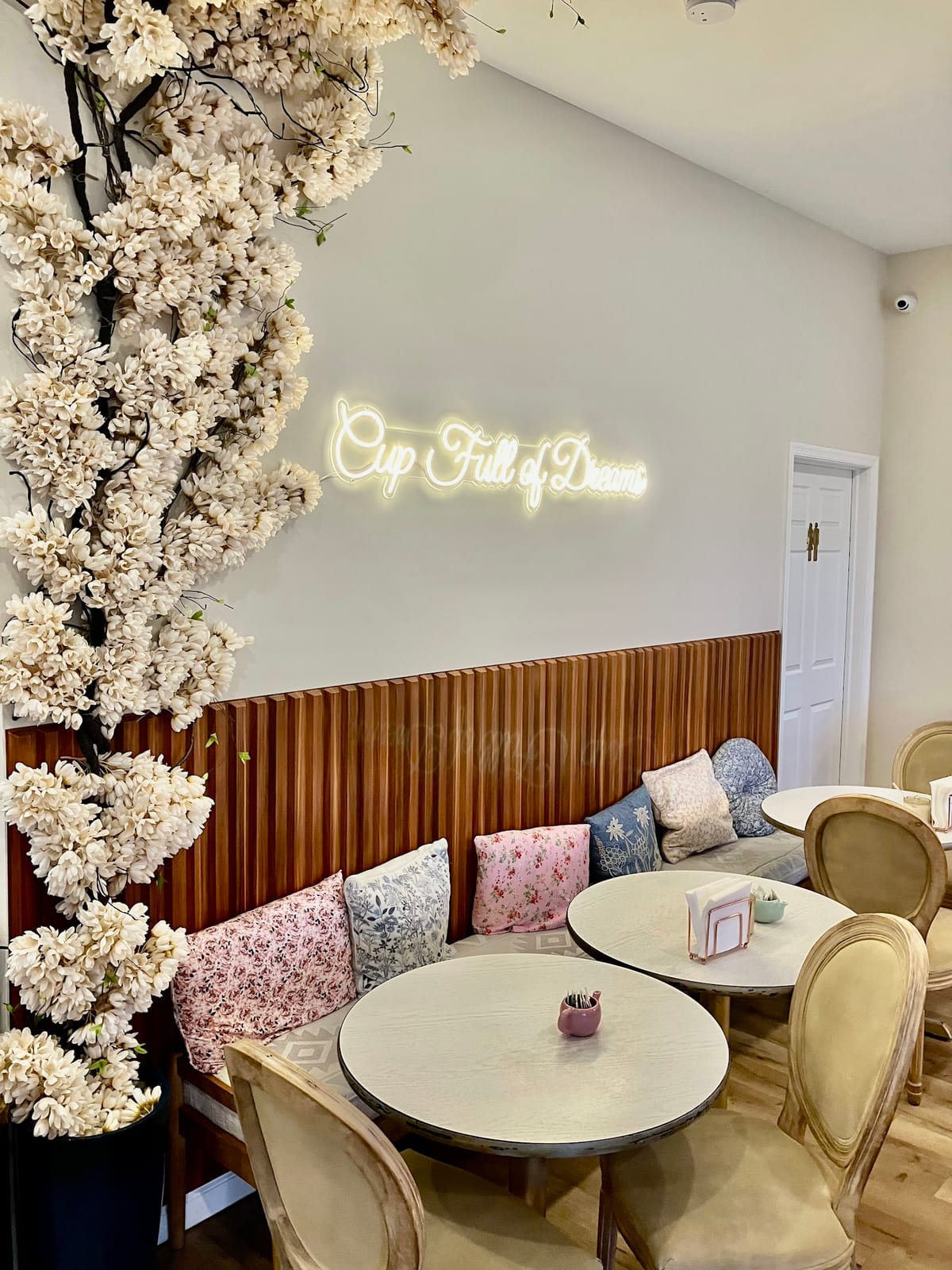 Barbara's Café