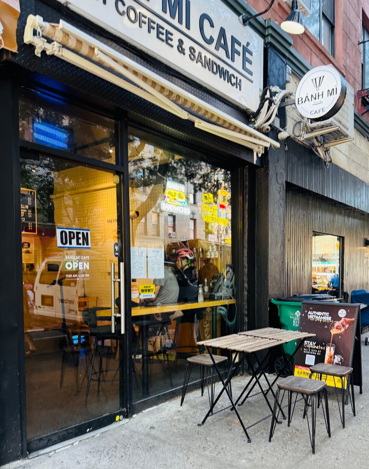 Banh Mi Cafe