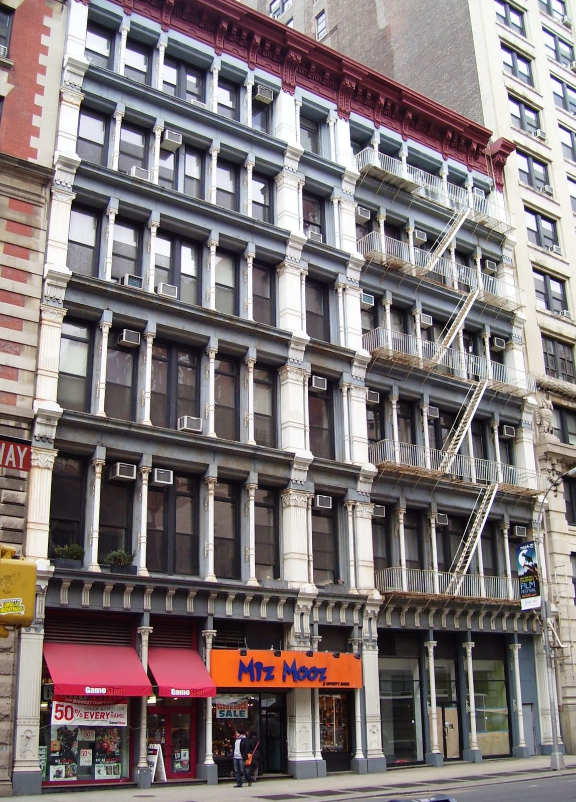 Blank Street photo 5