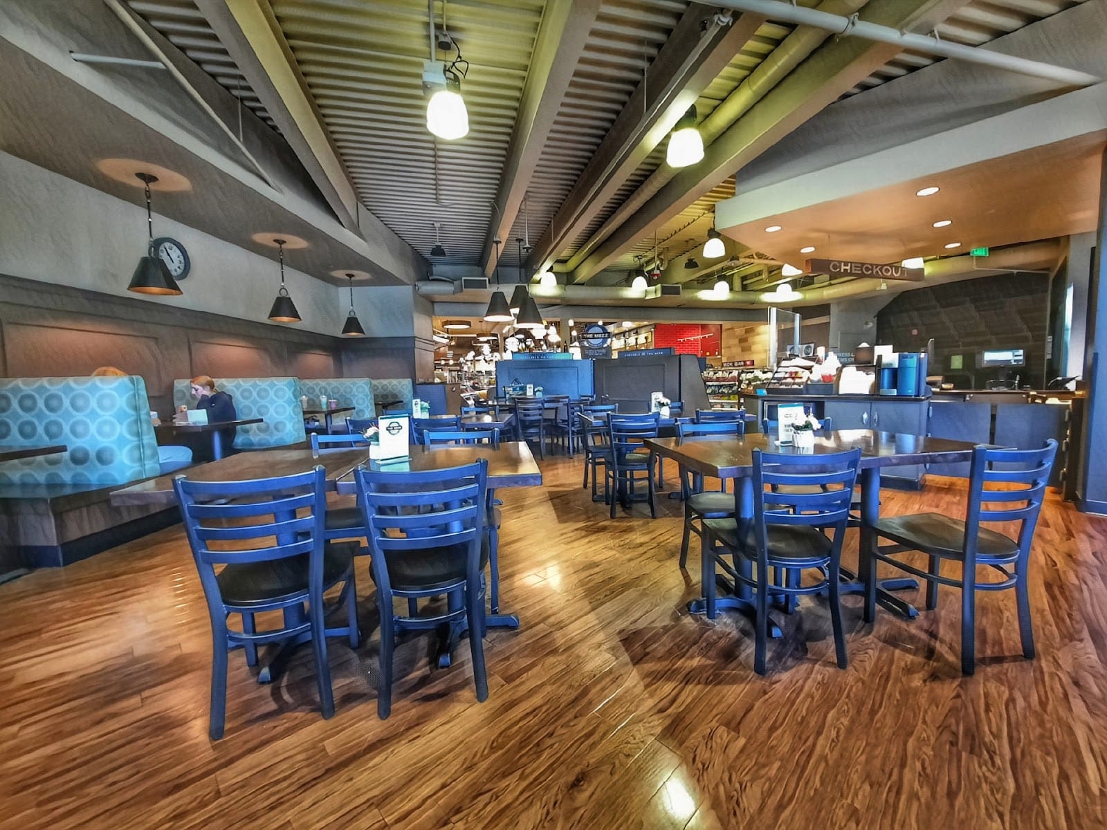 Lunds & Byerlys Creations Café - France Ave