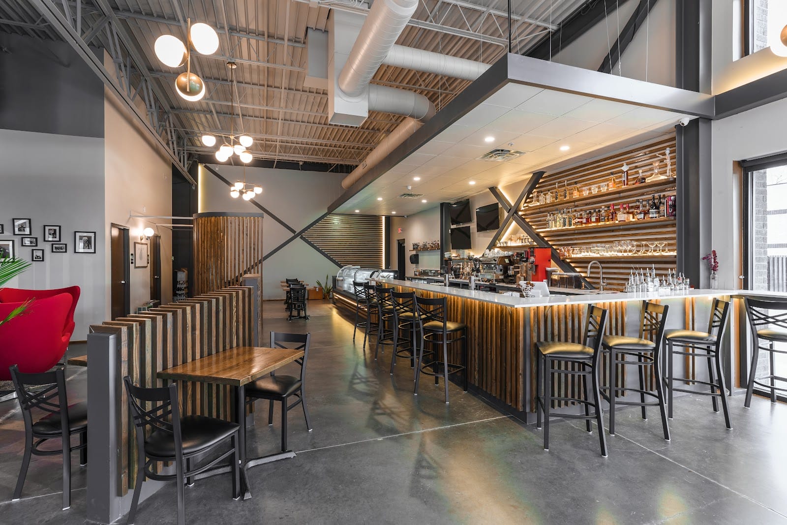 Ellis Island Coffee and Wine Lounge