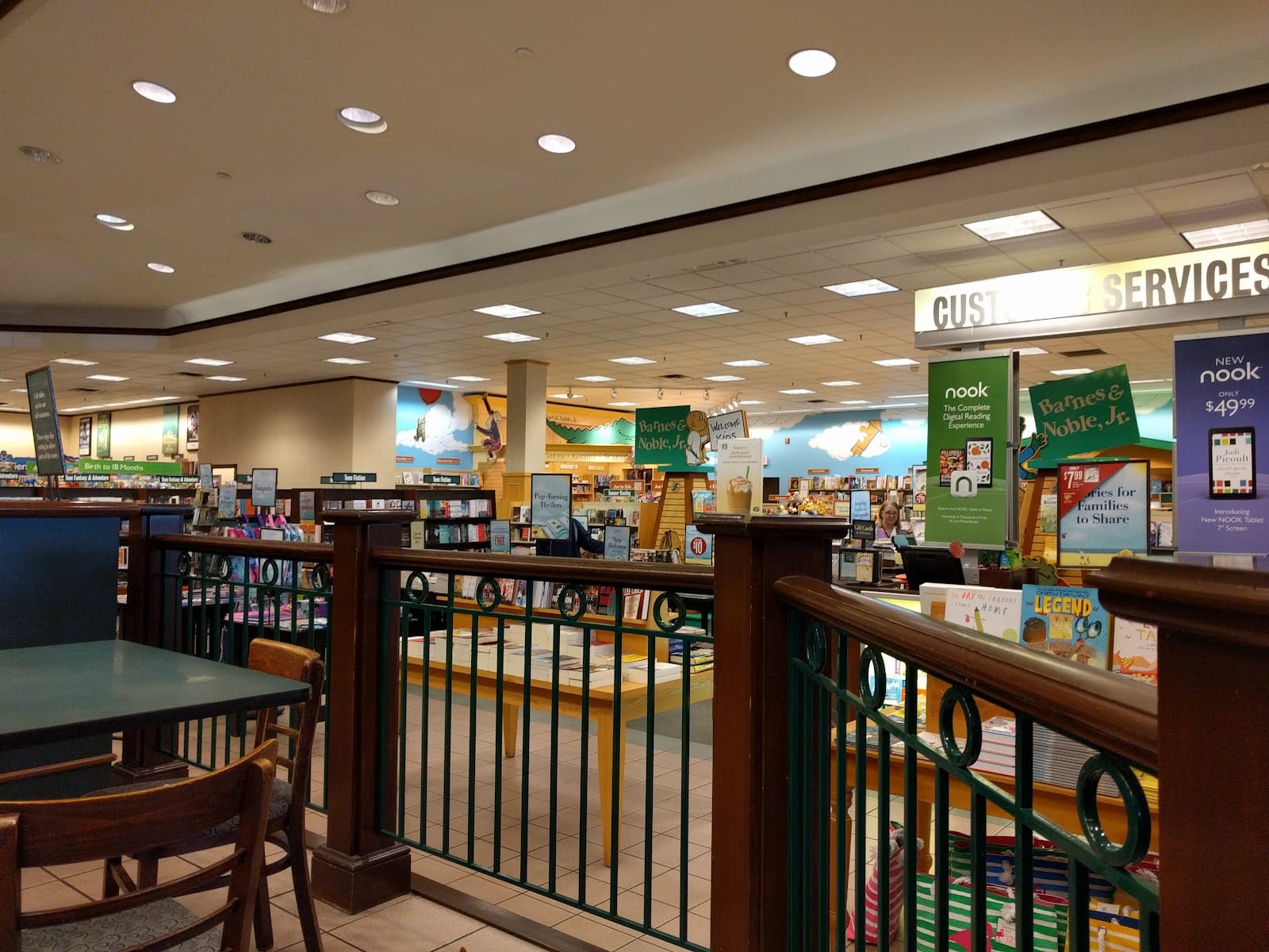 Barnes & Noble