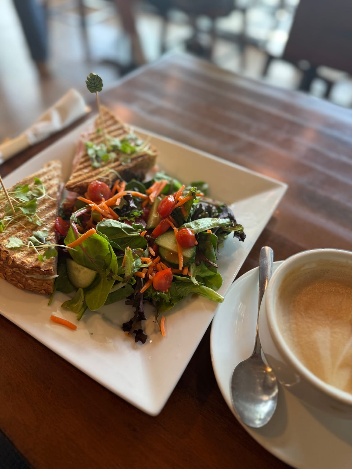 Twinty Cafe