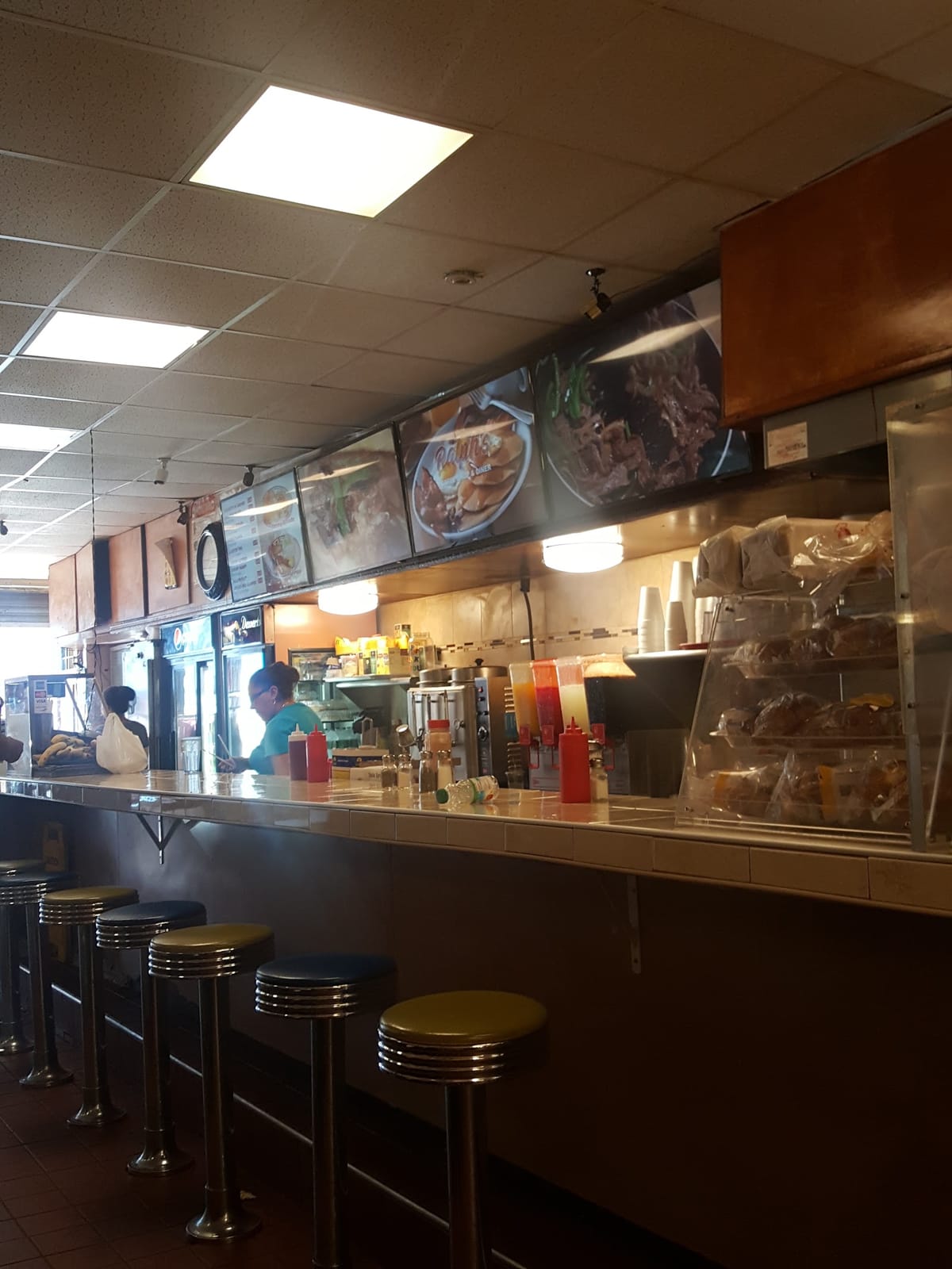 Ralph's Diner