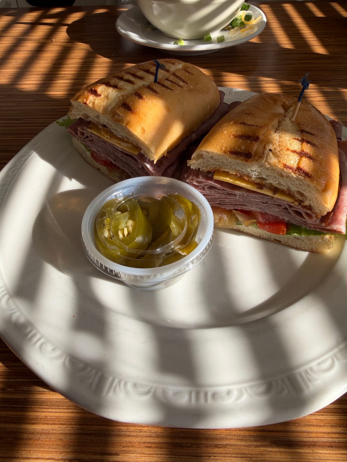 Dewey's Cafe