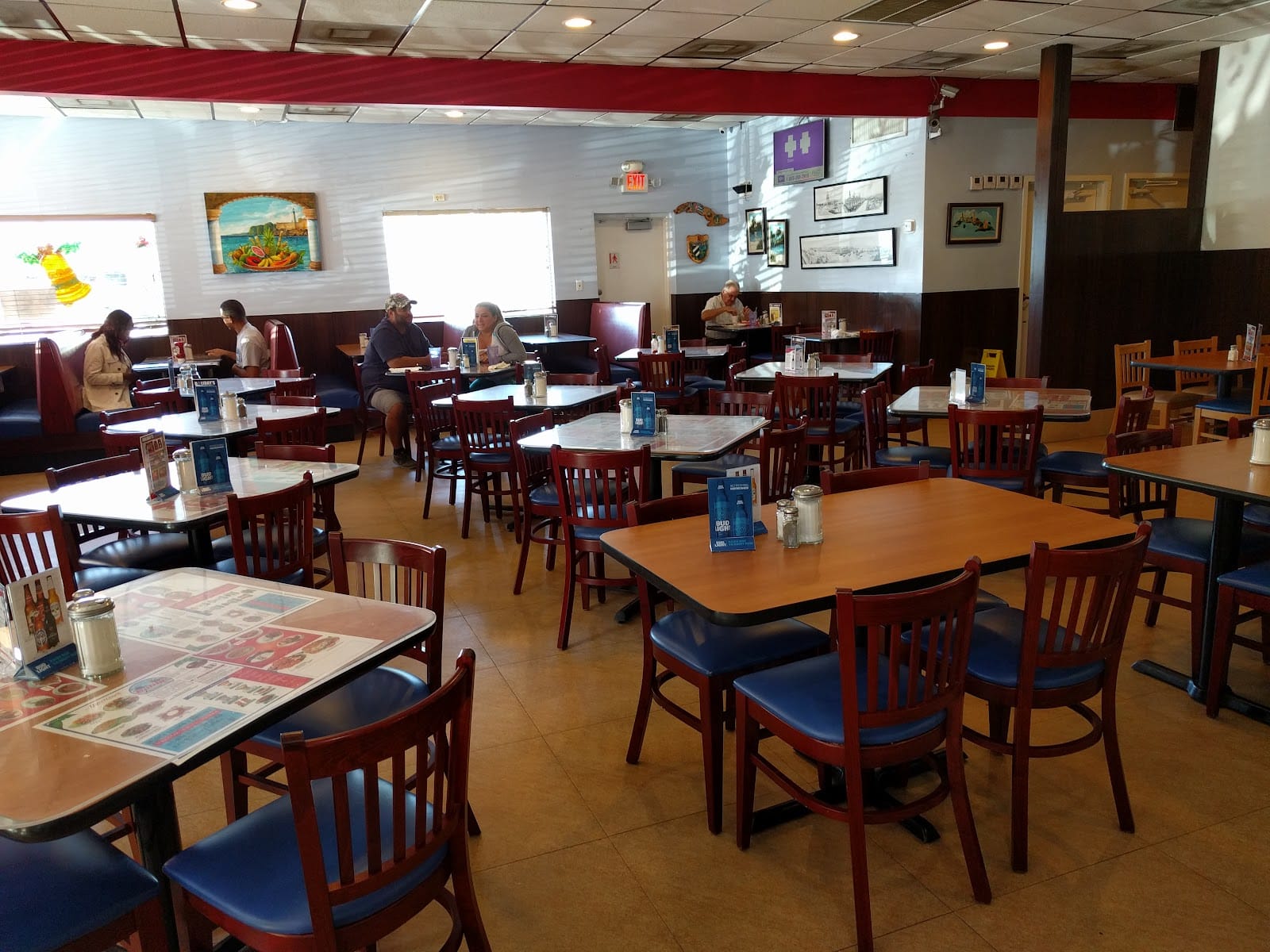 Caribe Cafe Restaurant