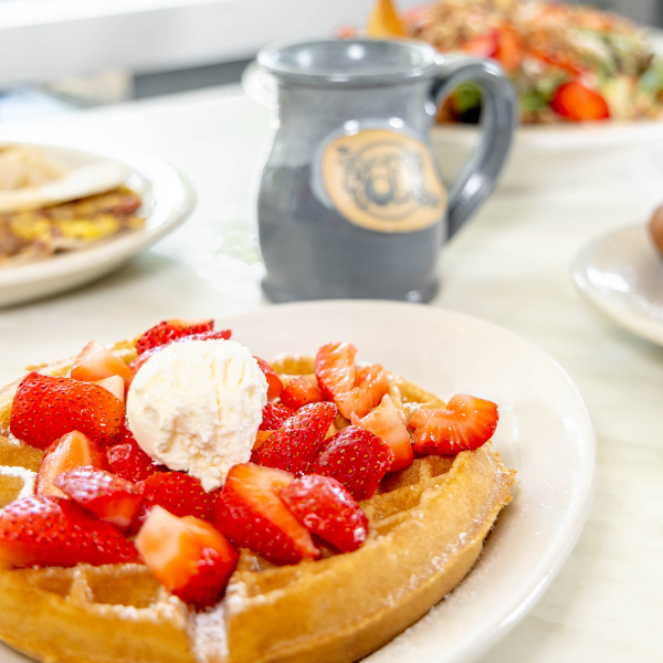 The Toasted Yolk Cafe photo 7