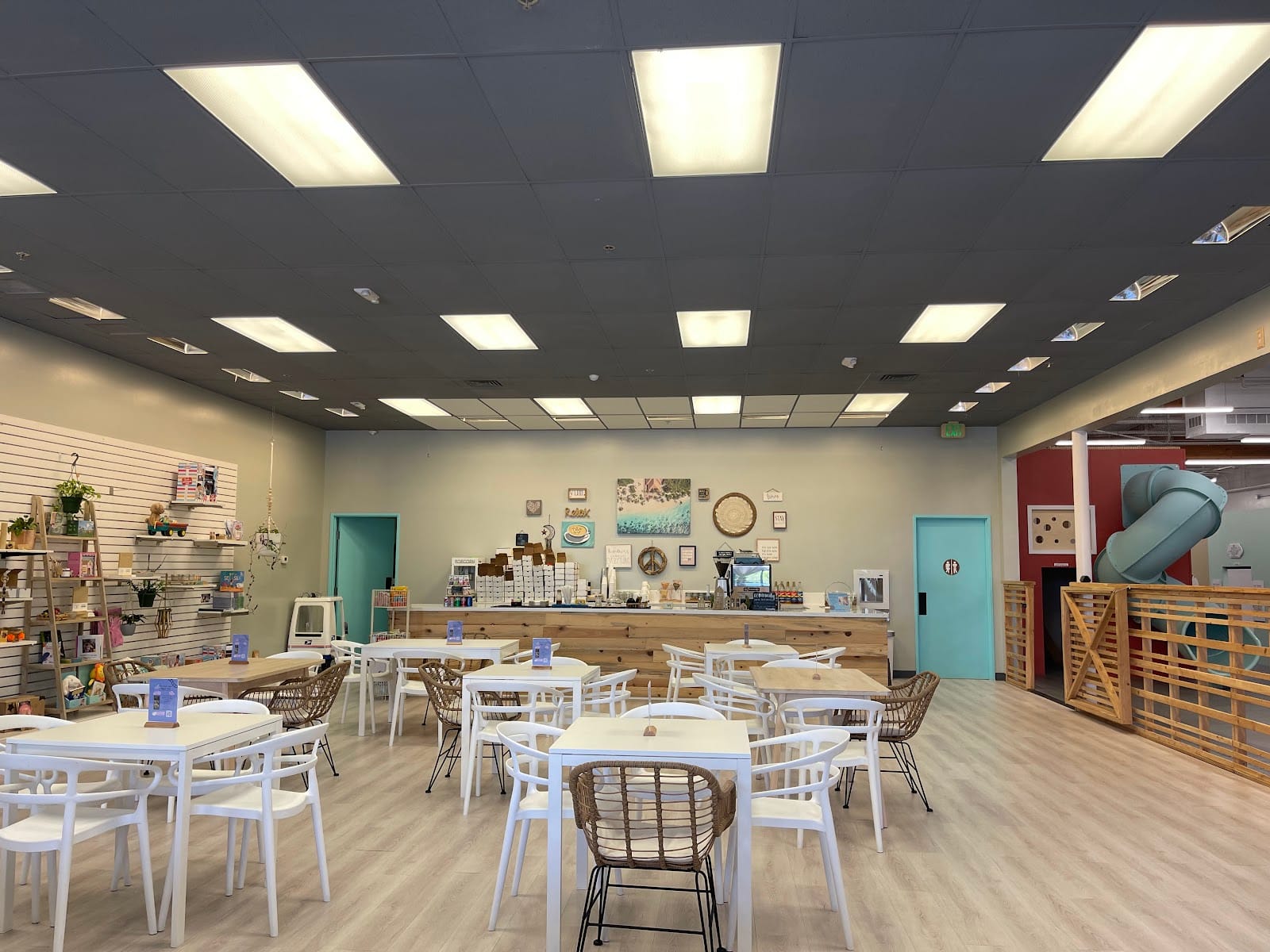 BusyKids Play and Coworking Cafe