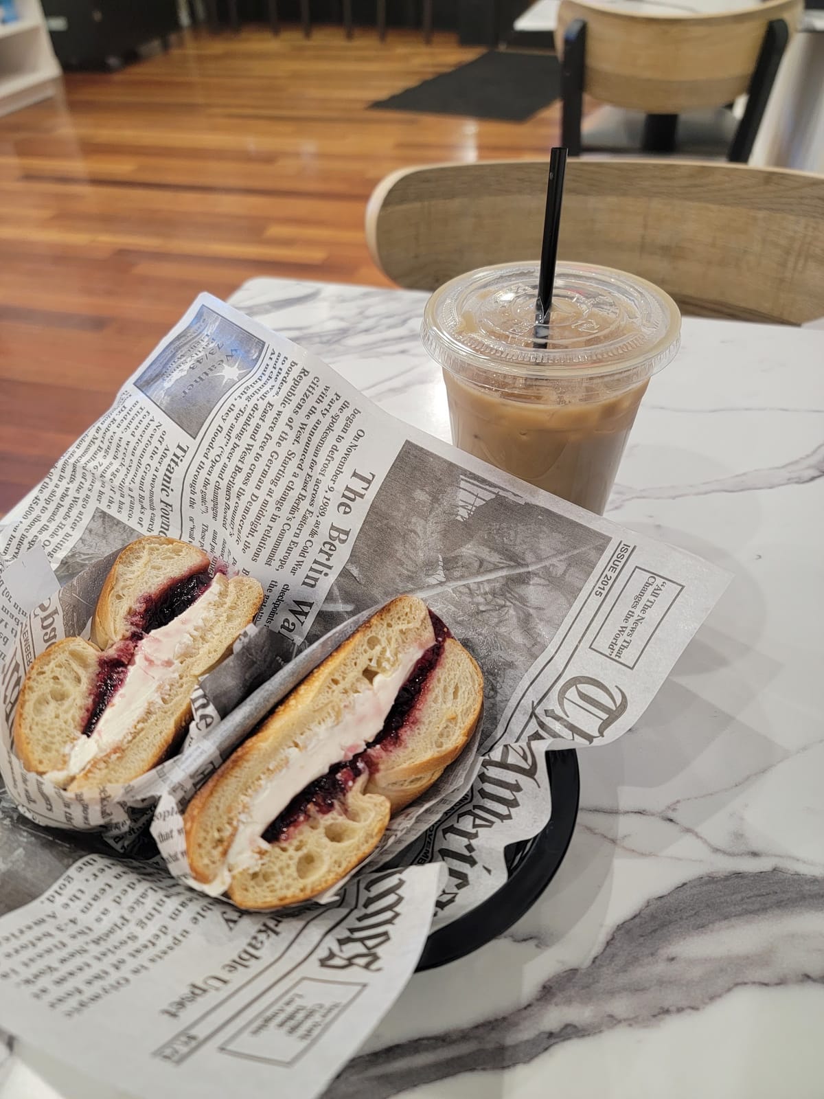 Chinos Bakery & Cafe