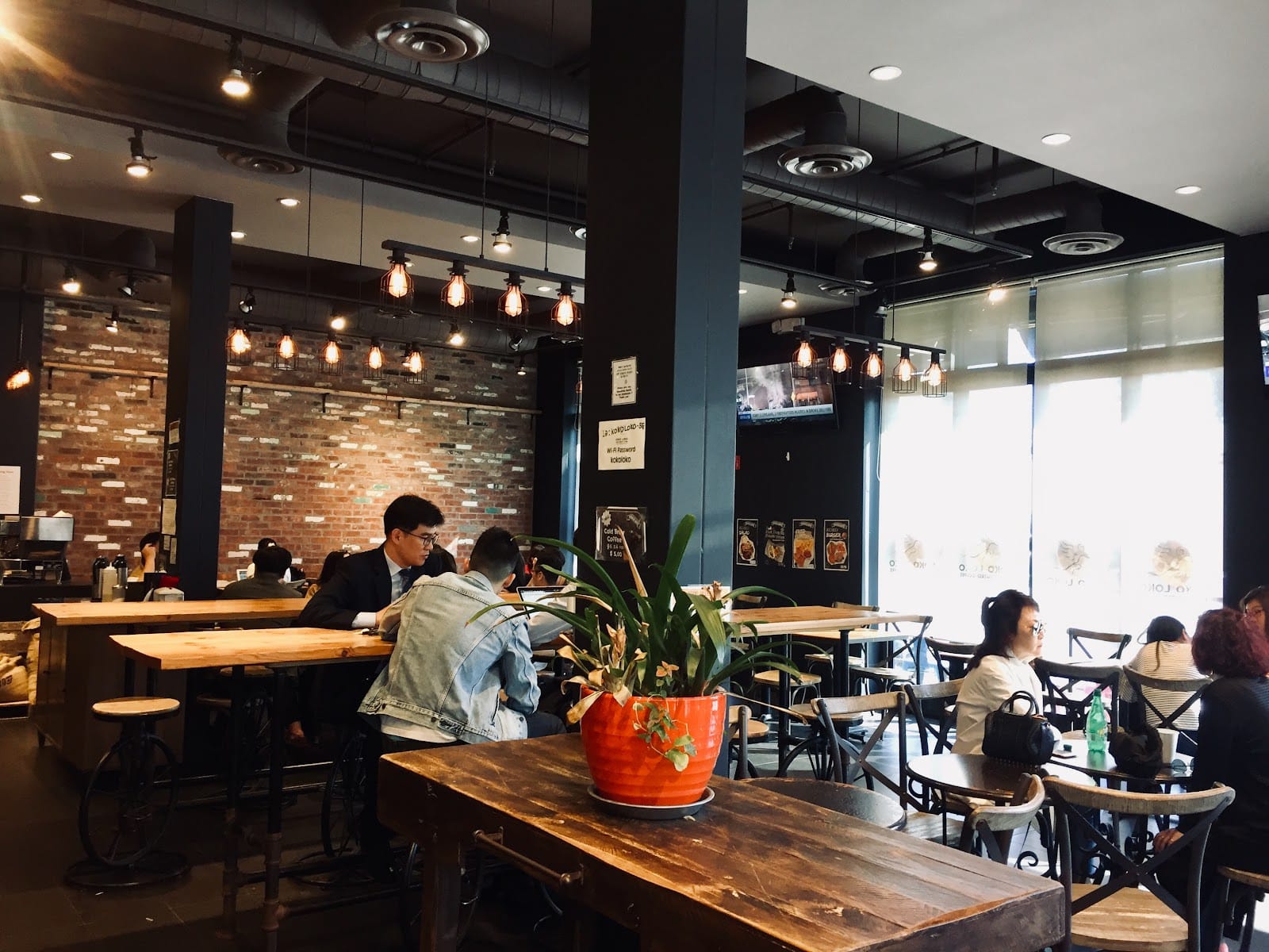 Cafe Coffee & Food KOKOLOKO COFFEE