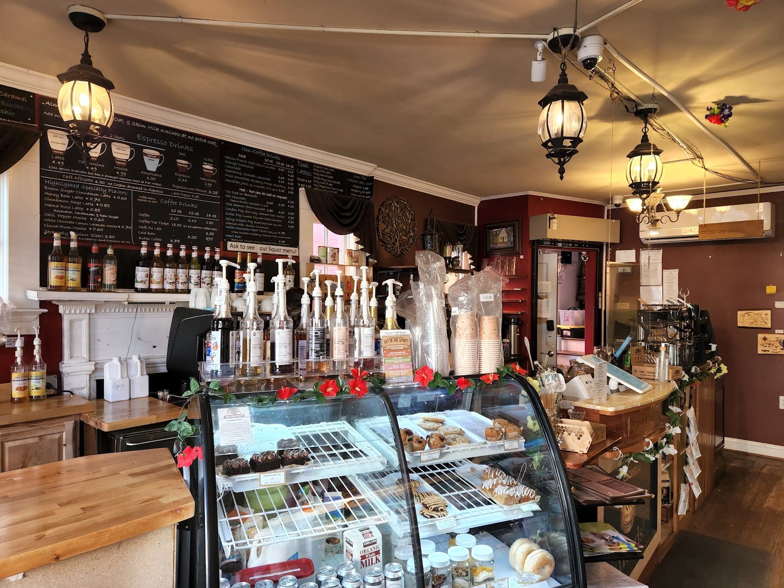 Agora Downtown Coffee Shop & Roastery