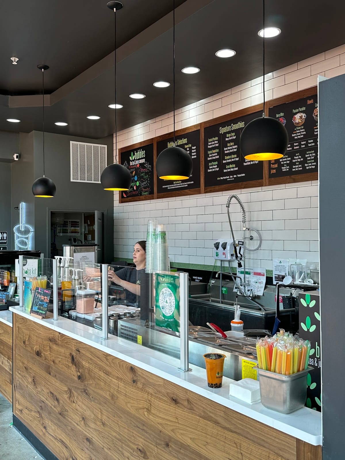 Bubbles Tea & Juice - Gahanna