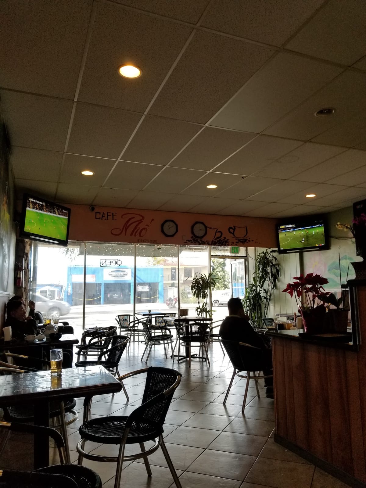 Cafe Nho & South Bay Restaurant