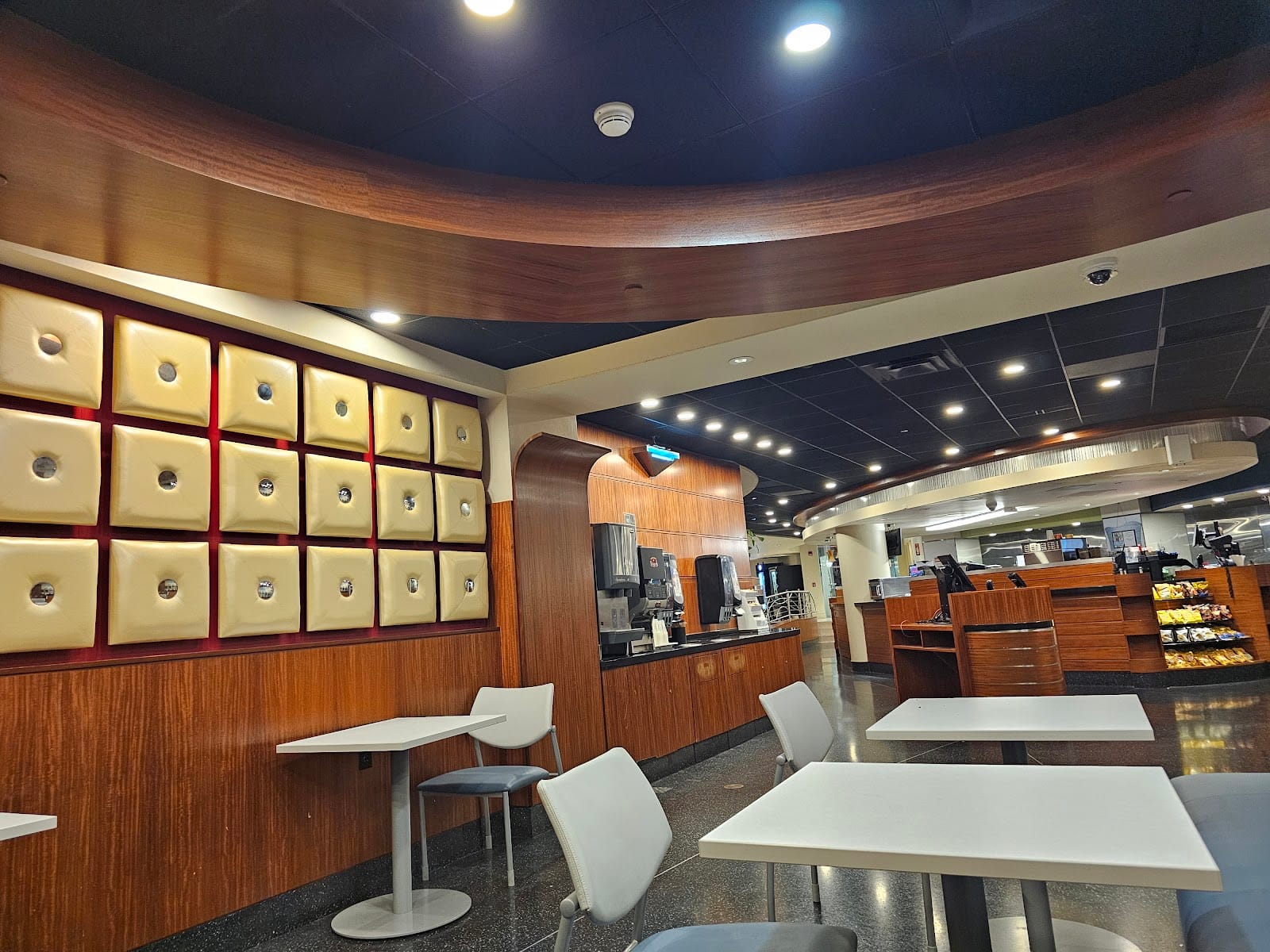 Aquarium Cafe