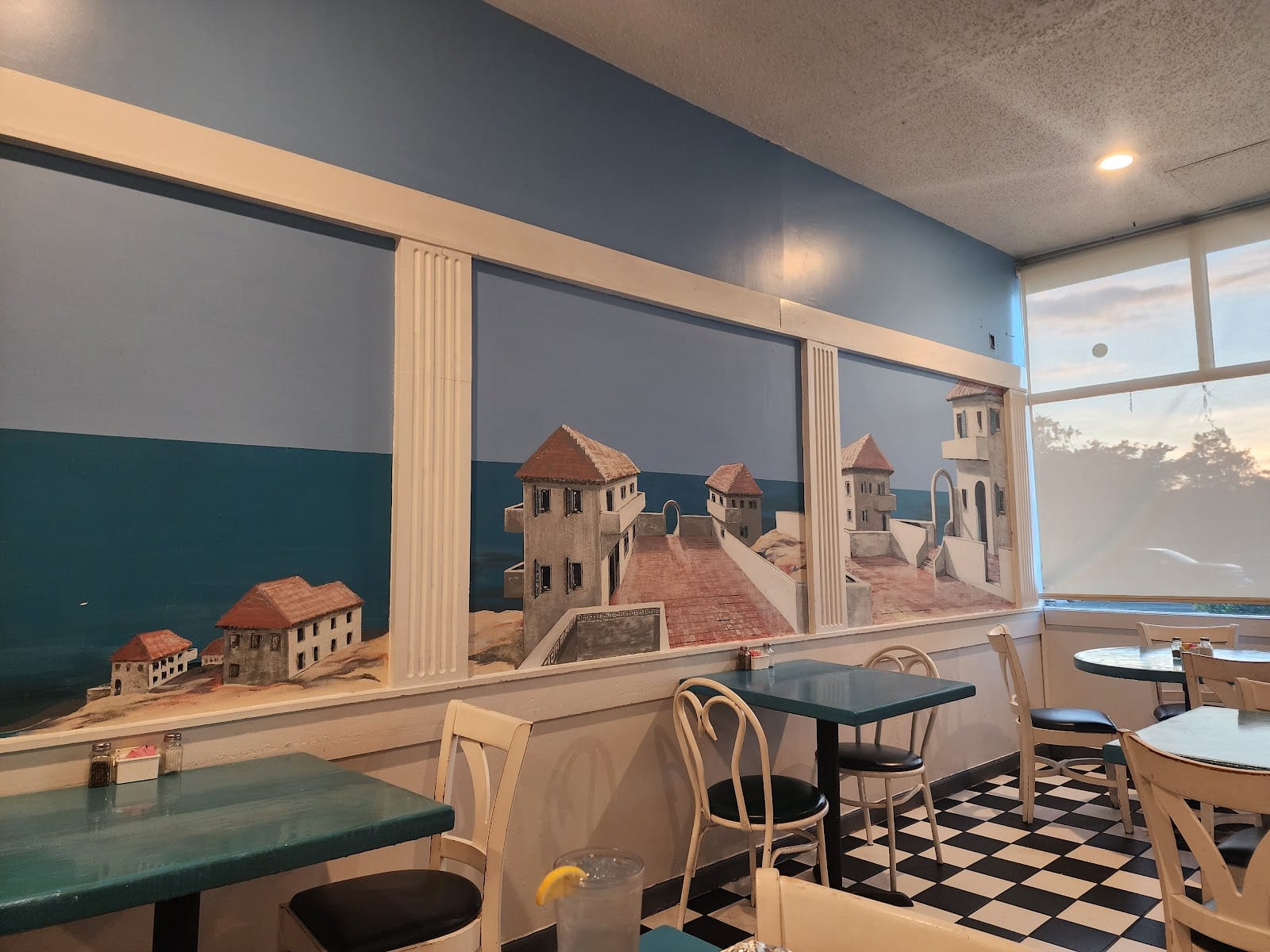 Akropolis Cafe