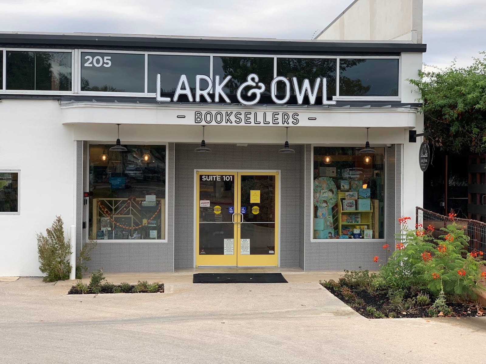 Lark & Owl Booksellers