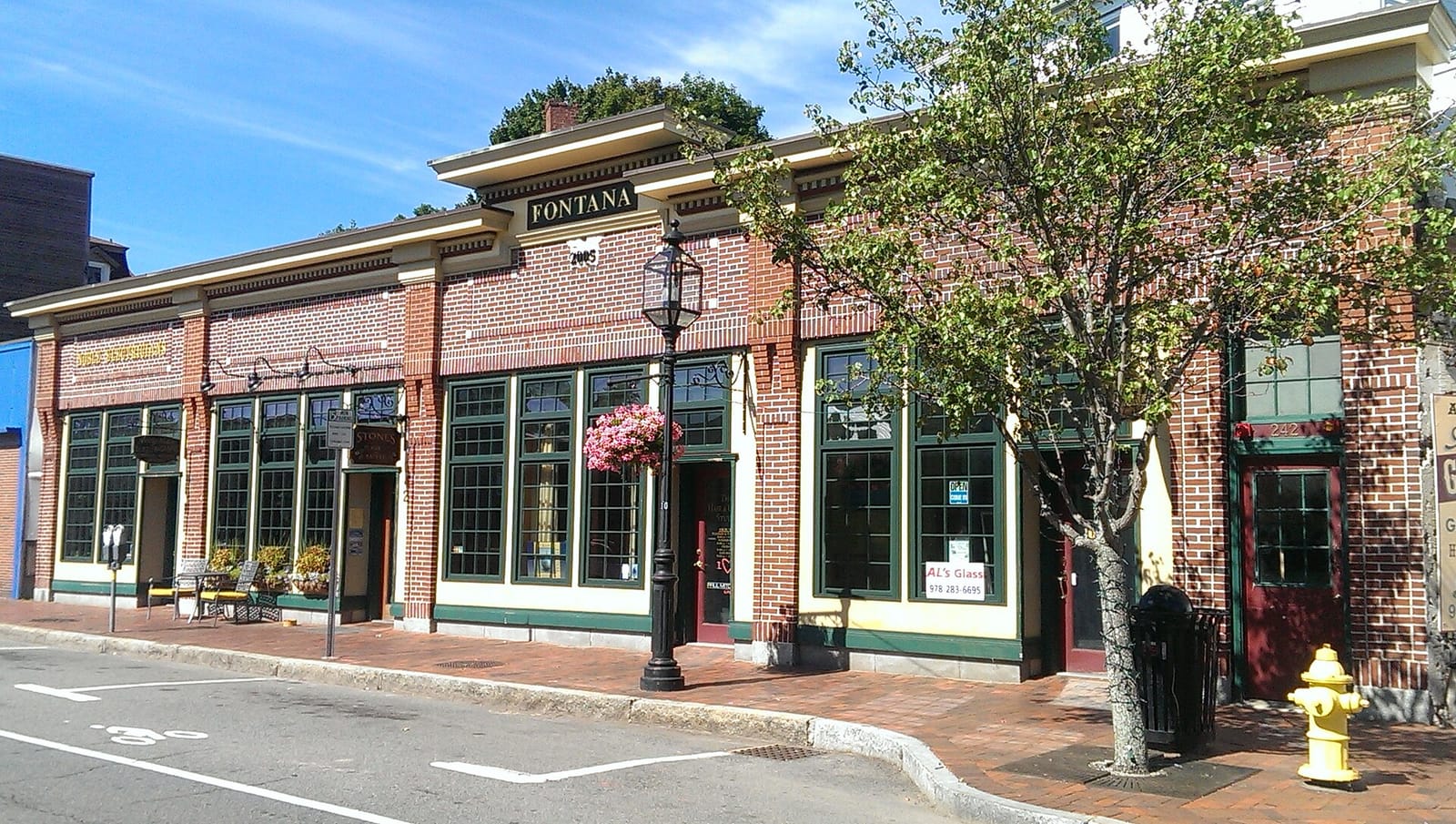 Castaways Cafe photo 2