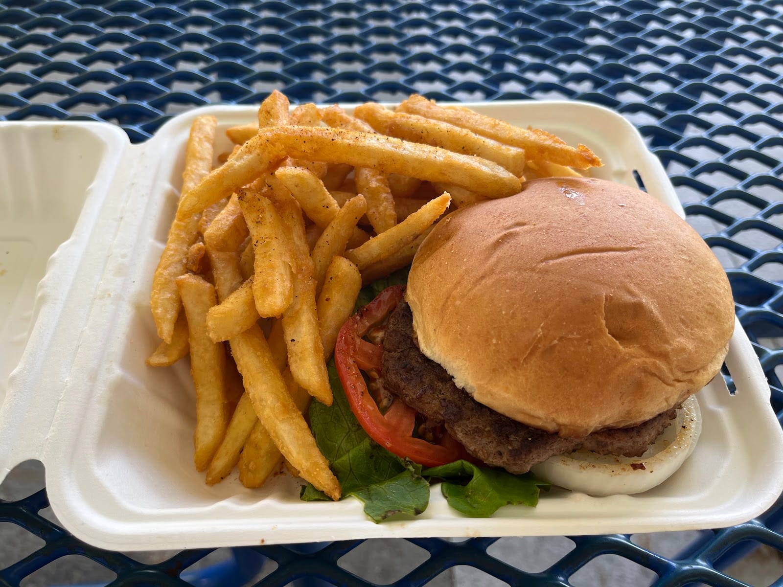 Roary's Bay Cafe at FIU BBC