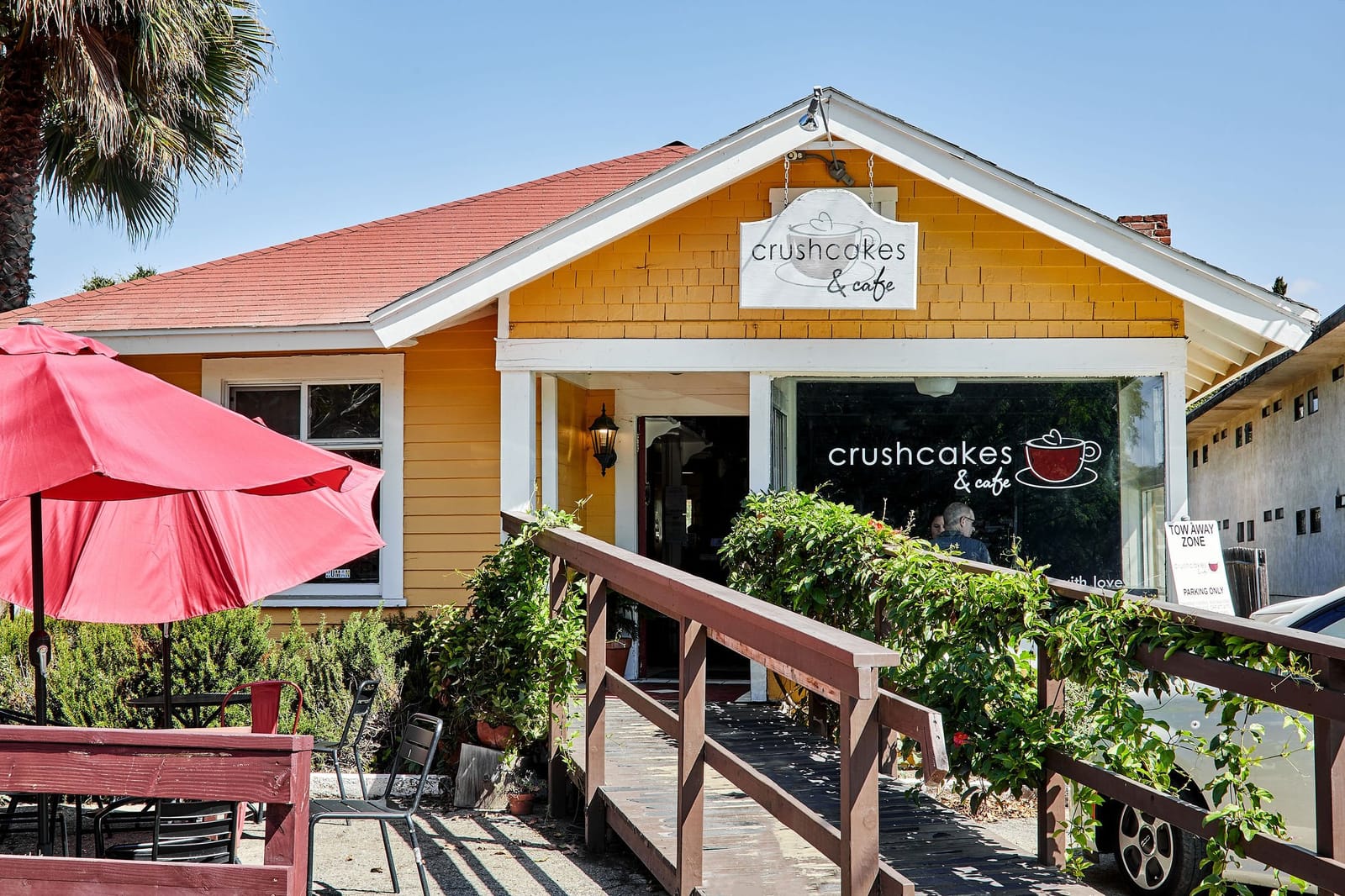 Crushcakes and Cafe photo 4