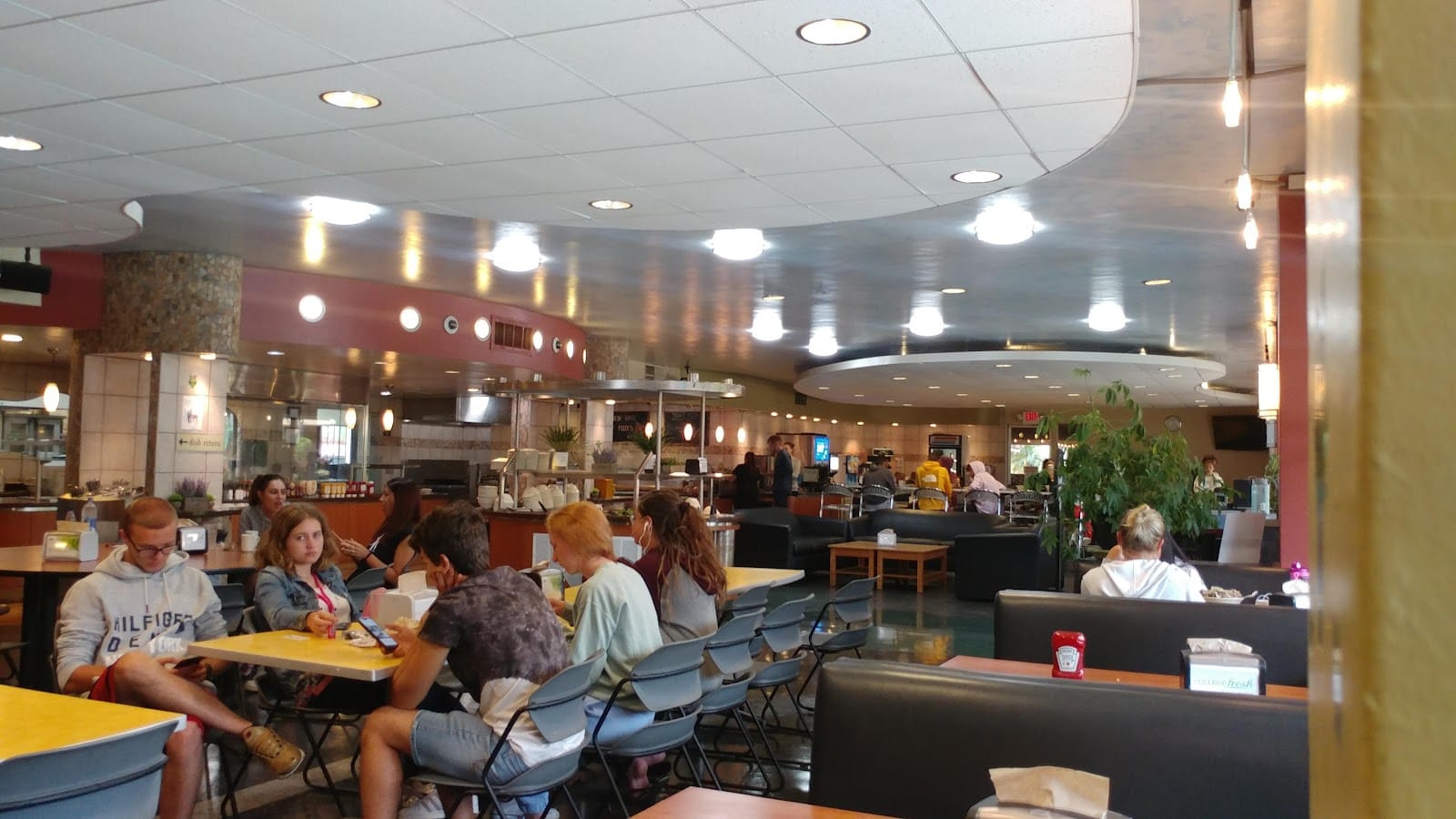 Tropicana Gardens Café