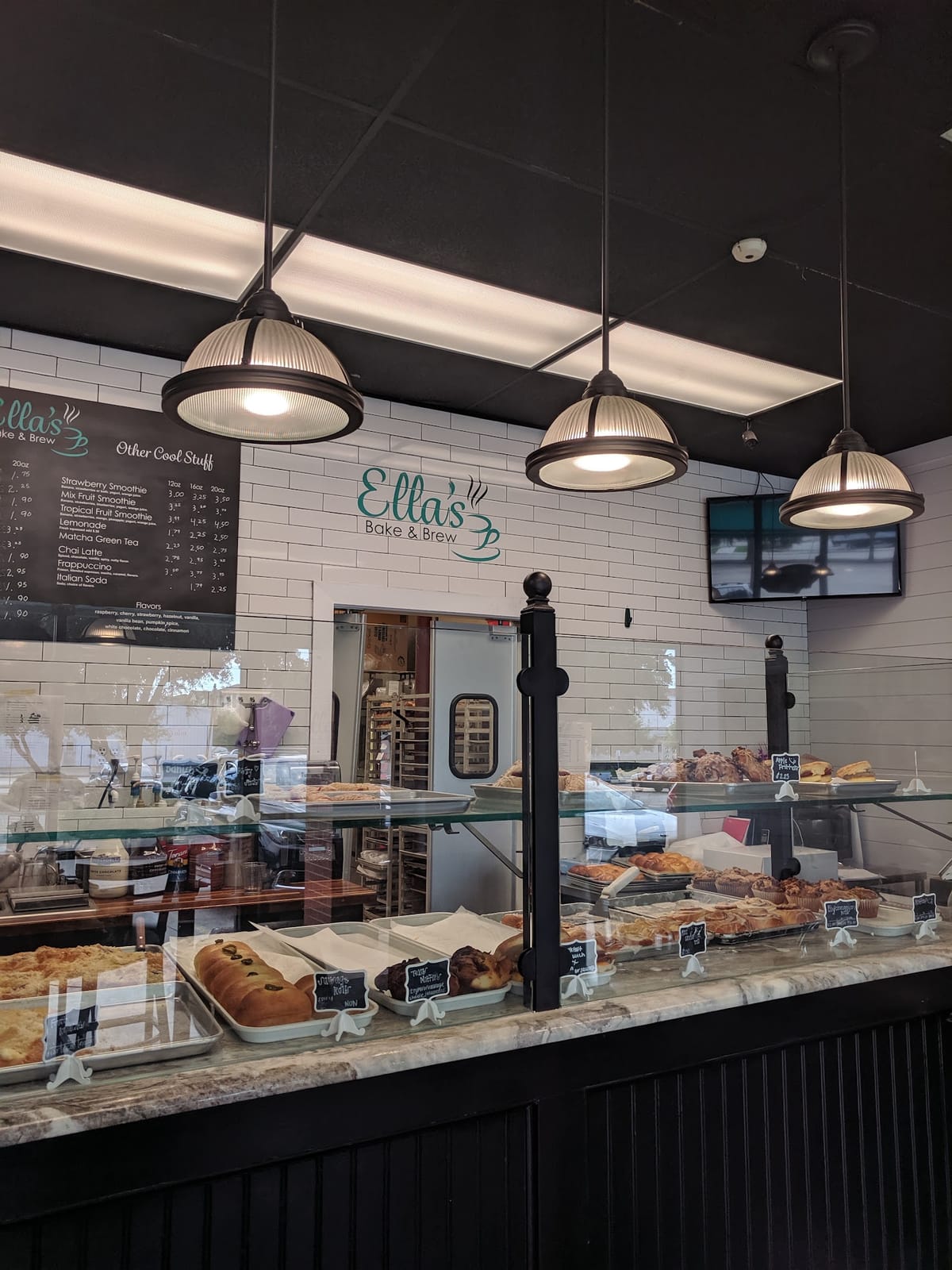 Ella's Bake and Brew