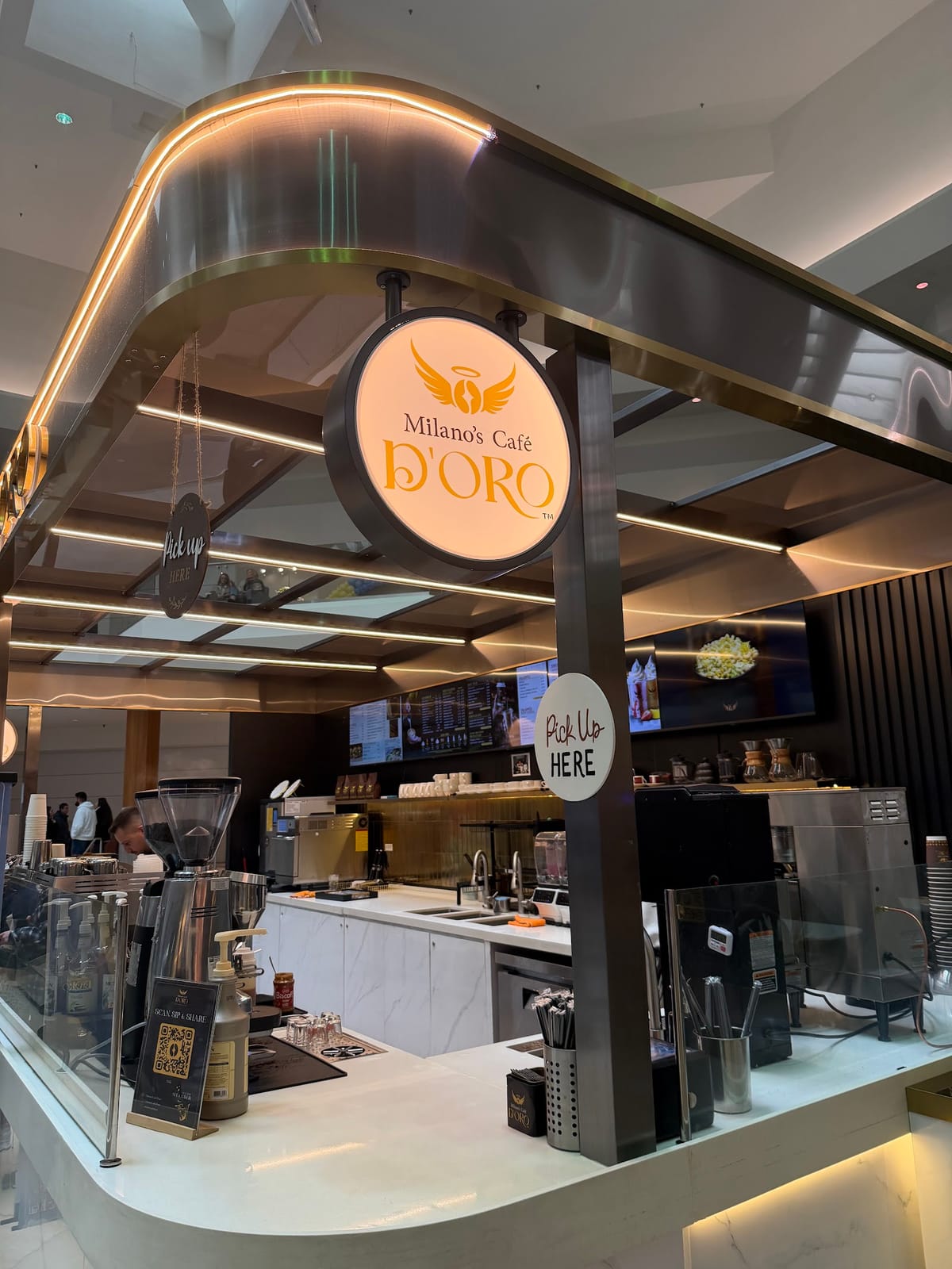 Milano's Cafe D’ORO