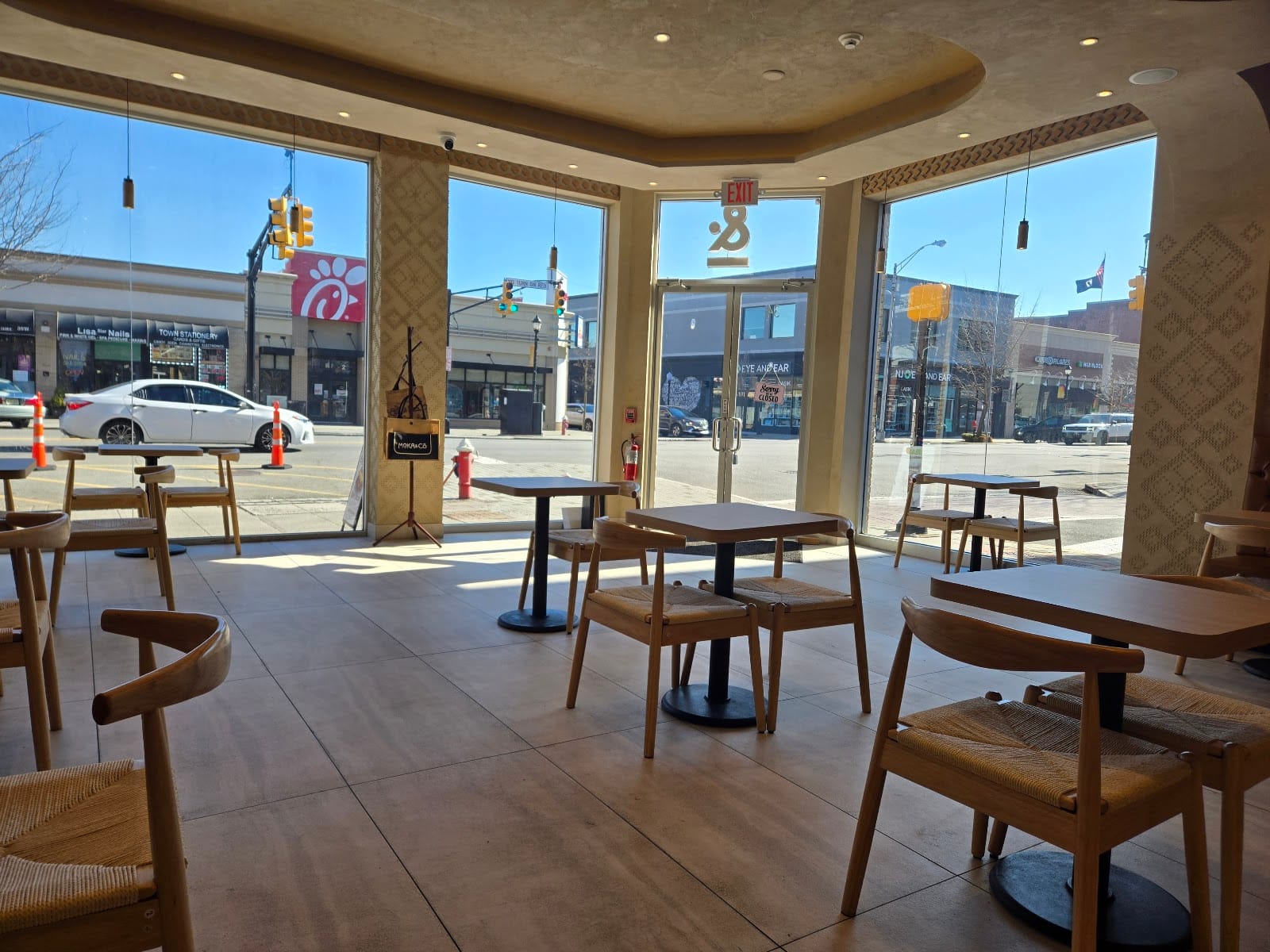 Moka & co
