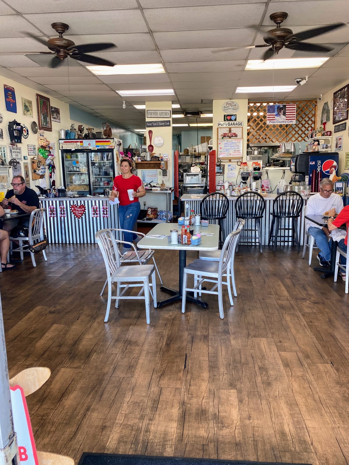 Pop's Country Cafe