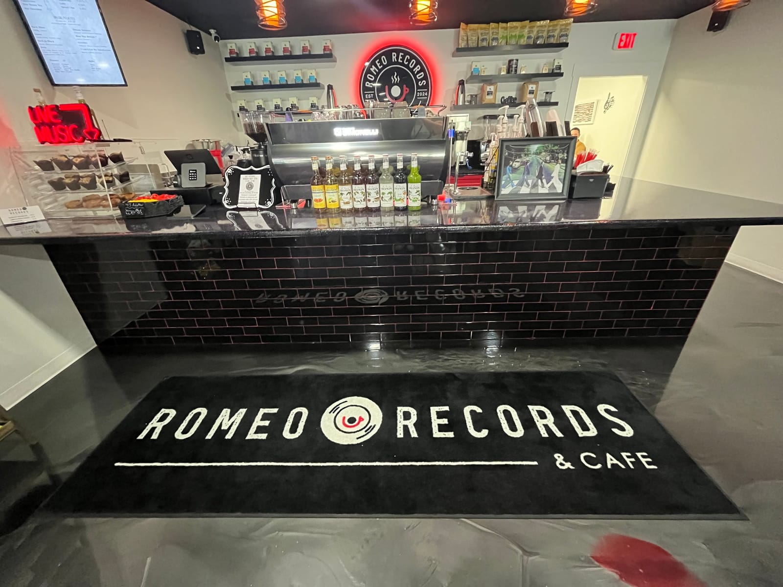 Romeo Records & Cafe photo 5