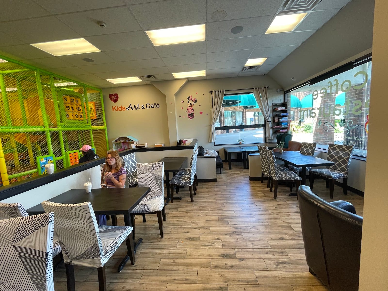 Kids Art & Play Cafe